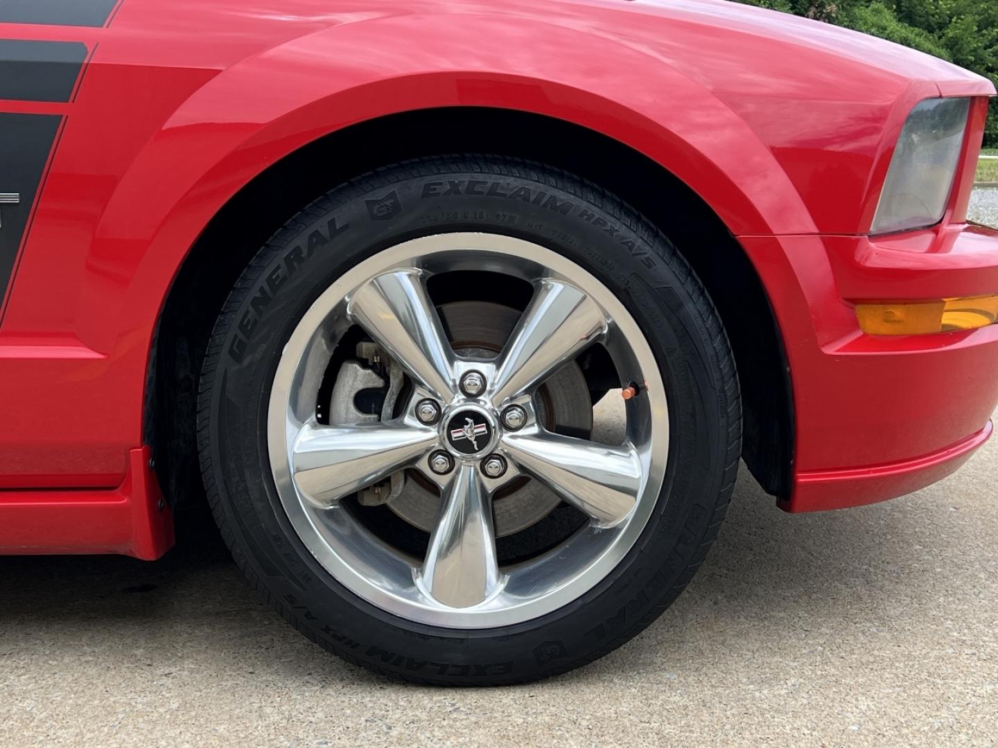 2006 RED /Red Leather Ford Mustang GT Deluxe Convertible (1ZVHT85H965) with an 4.6L V8 engine, Automatic transmission, located at 2990 Old Orchard Rd., Jackson, MO, 63755, 37.354214, -89.612106 - 2006 Ford Mustang GT Deluxe 118xxx miles Rear Wheel Drive 4.6L V8 Automatic Leather Power Driver Seat Cruise Power Windows/Locks/Mirrors We have financing available and we accept trades! Fill out a credit application on our website or come by today! If you have any questions, give us a cal - Photo#34