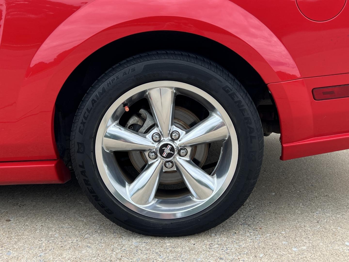2006 RED /Red Leather Ford Mustang GT Deluxe Convertible (1ZVHT85H965) with an 4.6L V8 engine, Automatic transmission, located at 2990 Old Orchard Rd., Jackson, MO, 63755, 37.354214, -89.612106 - 2006 Ford Mustang GT Deluxe 118xxx miles Rear Wheel Drive 4.6L V8 Automatic Leather Power Driver Seat Cruise Power Windows/Locks/Mirrors We have financing available and we accept trades! Fill out a credit application on our website or come by today! If you have any questions, give us a cal - Photo#32