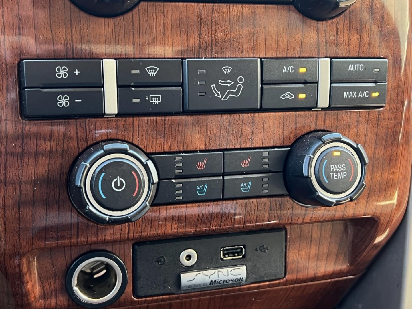 2010 MAROON /Tan Leather Ford F-150 Lariat SuperCrew 5.5-ft. Bed 4WD (1FTFW1EV2AF) with an 5.4L V8 engine, Automatic transmission, located at 2990 Old Orchard Rd., Jackson, MO, 63755, 37.354214, -89.612106 - 2010 Ford F-150 Lariat 179xxx miles 4x4 5.4L V8 Automatic Leather Power/Heated/Cooled Seats Backup Camera Bluetooth Cruise Power Windows/Locks/Mirrors We have financing available and we accept trades! Fill out a credit application on our website or come by today! If you have any question - Photo#3