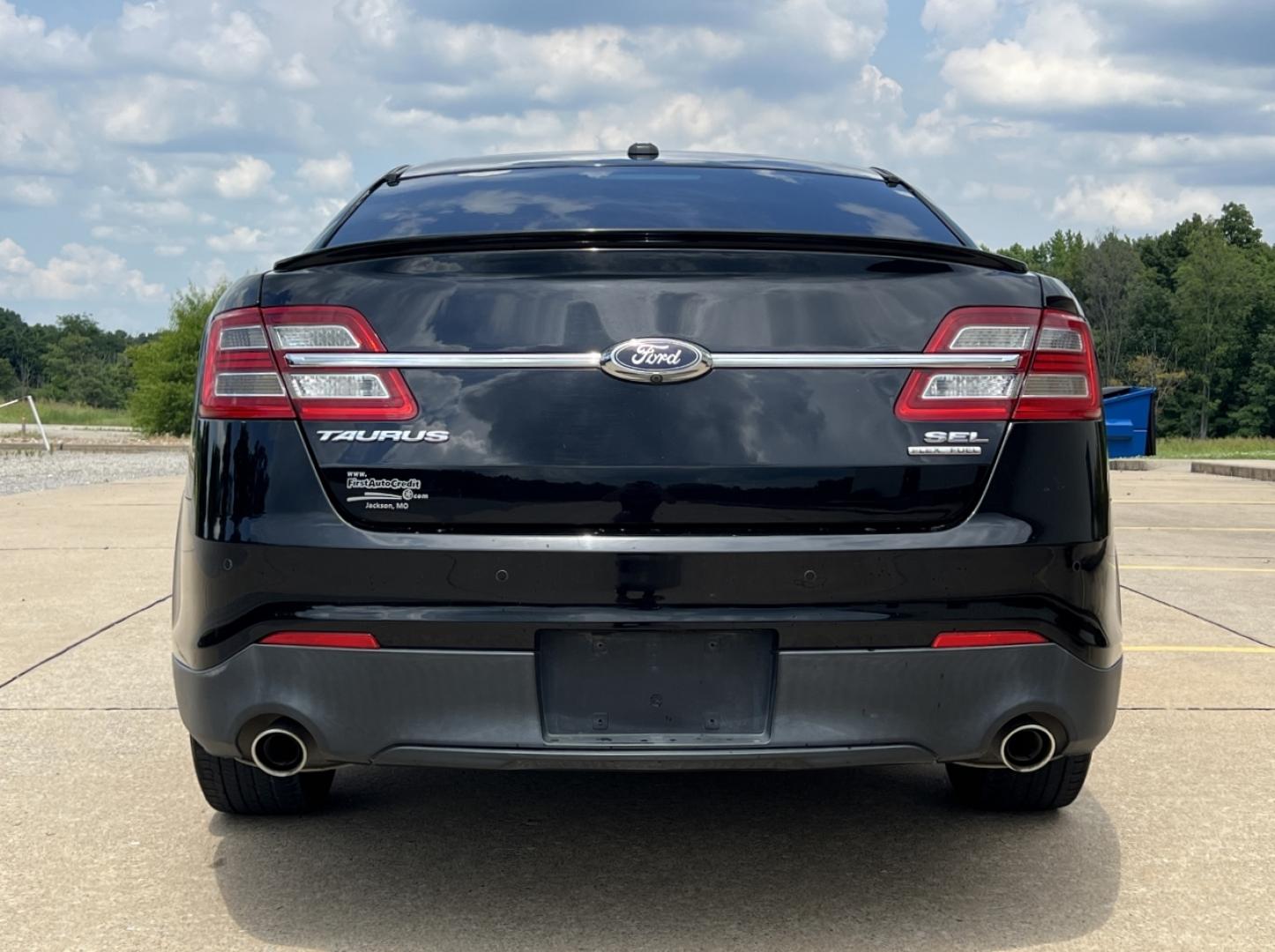 2016 BLACK /Black Leather Ford Taurus SEL FWD (1FAHP2E83GG) with an 3.5L V6 engine, Automatic transmission, located at 2990 Old Orchard Rd., Jackson, MO, 63755, 37.354214, -89.612106 - 2016 Ford Taurus SEL Only 84xxx miles Front Wheel Drive 3.5L V6 Automatic Leather Navigation Power/Heated Seats Backup Camera Bluetooth Remote Start Cruise Power Windows/Locks/Mirrors We have financing available and we accept trades! Fill out a credit application on our website or come - Photo#12