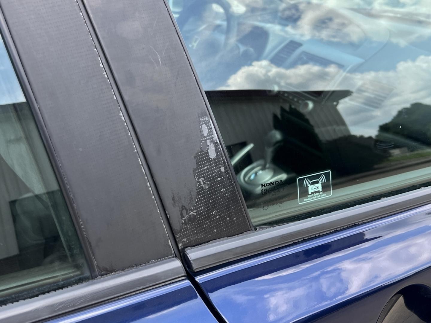 2008 BLUE /Gray Cloth Honda Civic LX (1HGFA16548L) with an 1.8L 4 Cyl. engine, Automatic transmission, located at 2990 Old Orchard Rd., Jackson, MO, 63755, 37.354214, -89.612106 - 2008 Honda Civic LX 183xxx miles Front Wheel Drive 1.8L 4 Cyl. Automatic Cruise Power Windows/Locks/Mirrors We have financing available and we accept trades! Fill out a credit application on our website or come by today! If you have any questions, give us a call at (573) 204-7777 or visit ou - Photo#33