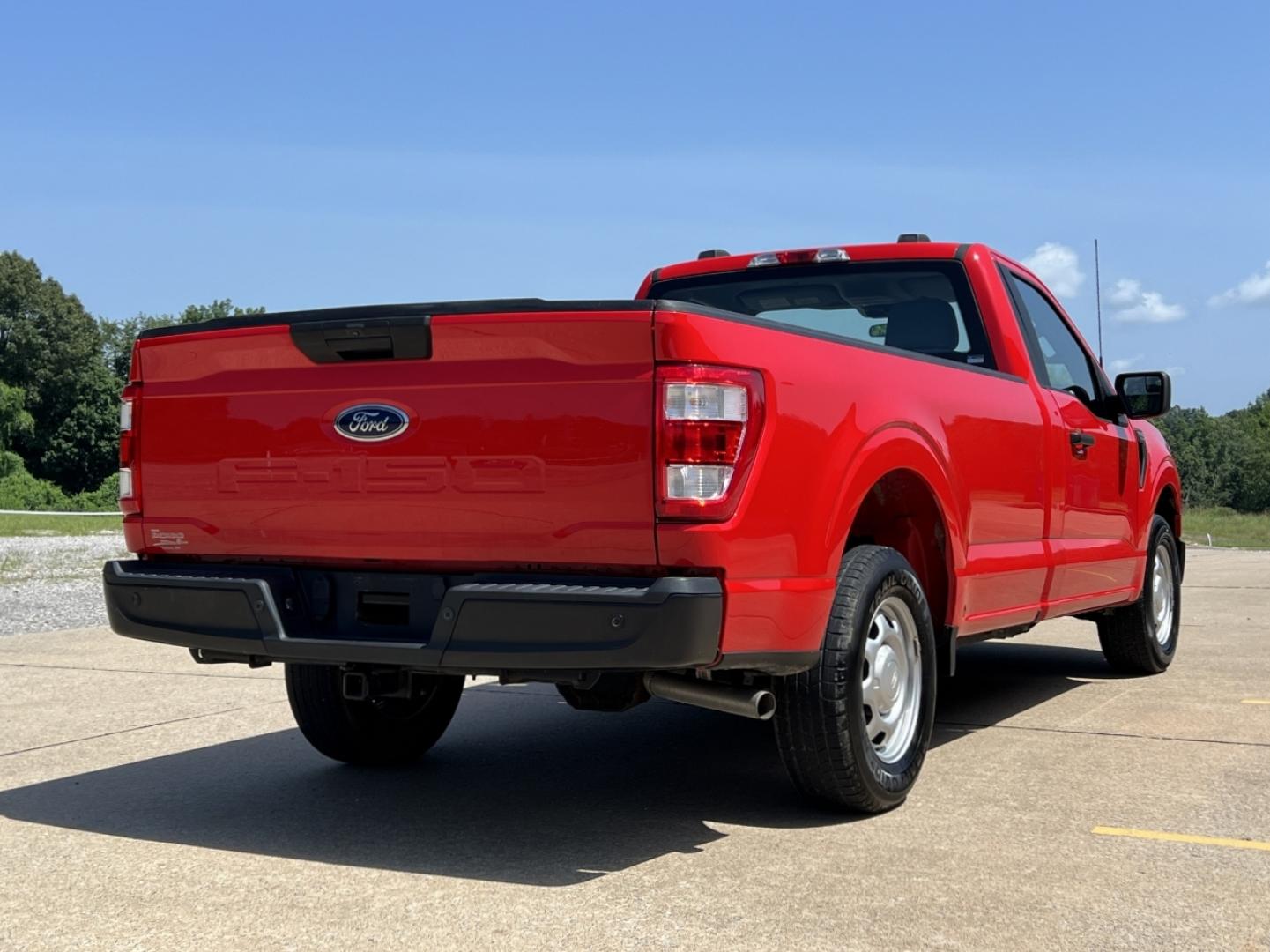 2021 RED /Gray Cloth Ford F-150 XL 6.5-ft. Bed 2WD (1FTMF1CB2MK) with an 3.3L V6 engine, Automatic transmission, located at 2990 Old Orchard Rd., Jackson, MO, 63755, 37.354214, -89.612106 - 2021 Ford F-150 XL 1-Owner 111xxx miles Rear Wheel Drive 3.3L V6 Automatic Backup Camera Bluetooth Cruise Power Windows/Locks/Mirrors We have financing available and we accept trades! Fill out a credit application on our website or come by today! If you have any questions, give us a call - Photo#6