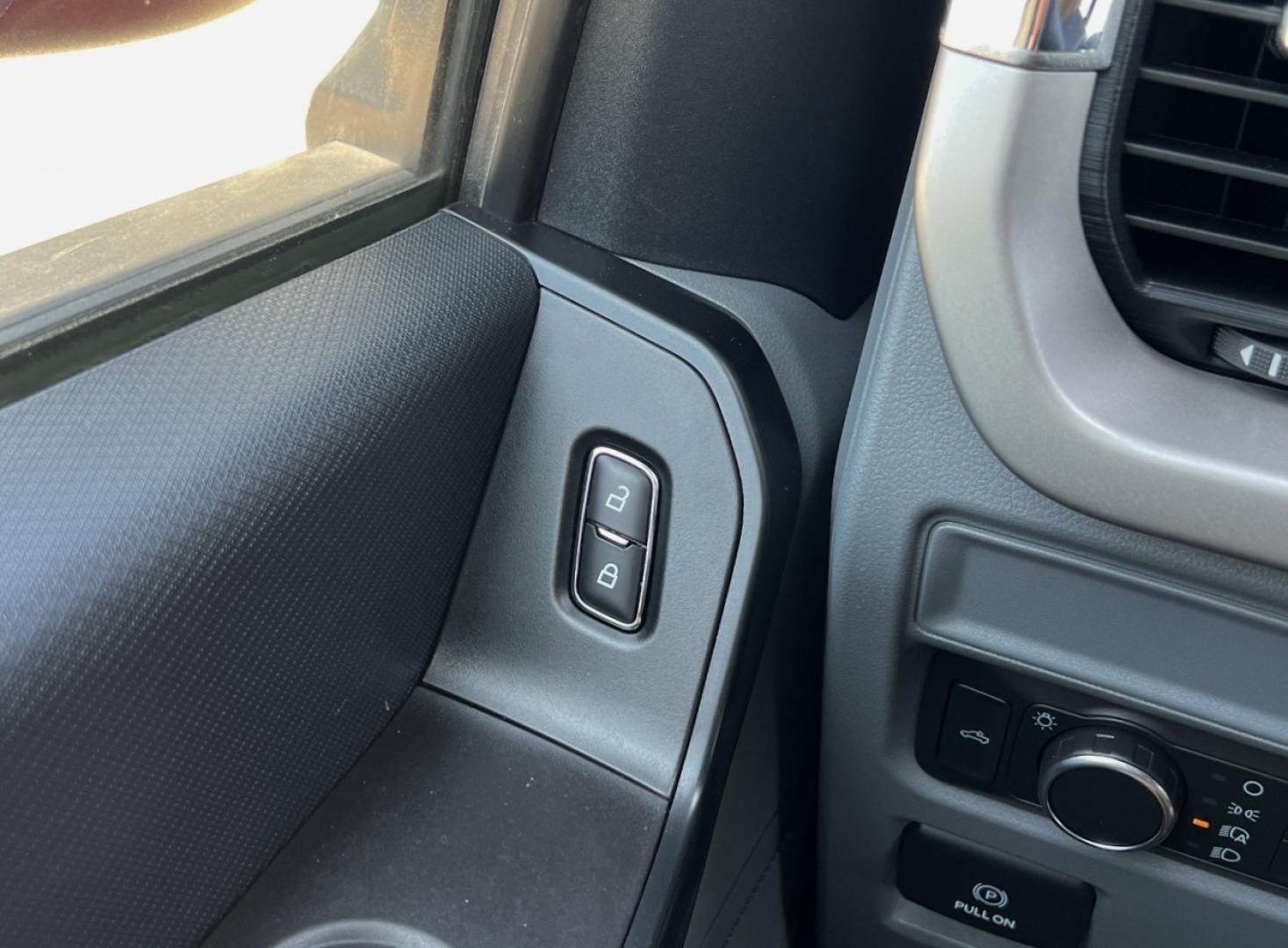 2021 RED /Gray Cloth Ford F-150 XL 6.5-ft. Bed 2WD (1FTMF1CB2MK) with an 3.3L V6 engine, Automatic transmission, located at 2990 Old Orchard Rd., Jackson, MO, 63755, 37.354214, -89.612106 - 2021 Ford F-150 XL 1-Owner 111xxx miles Rear Wheel Drive 3.3L V6 Automatic Backup Camera Bluetooth Cruise Power Windows/Locks/Mirrors We have financing available and we accept trades! Fill out a credit application on our website or come by today! If you have any questions, give us a call - Photo#25