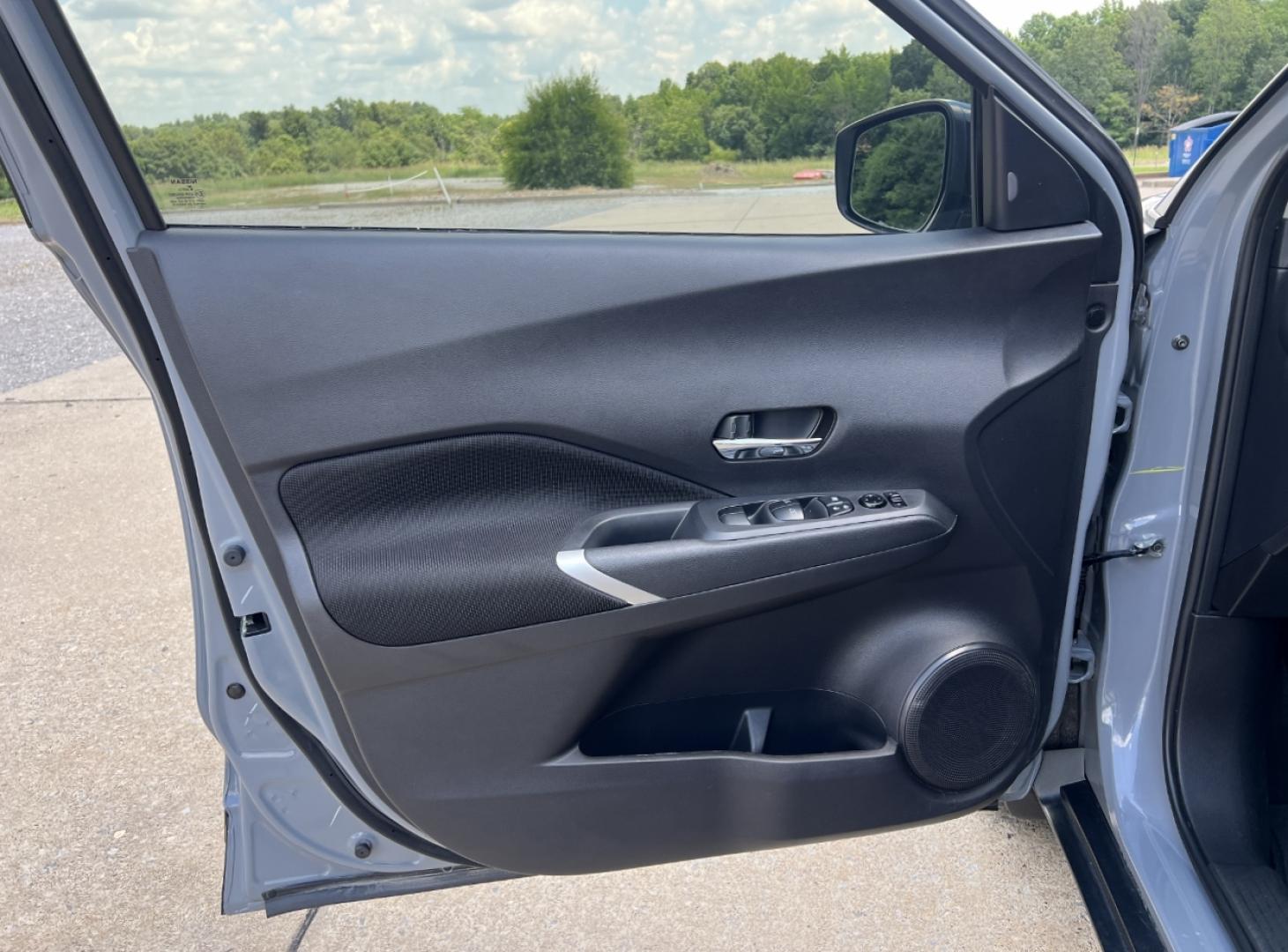 2023 GRAY /Black Cloth Nissan Kicks SV (3N1CP5CV0PL) with an 1.6L 4 Cyl. engine, CVT transmission, located at 2990 Old Orchard Rd., Jackson, MO, 63755, 37.354214, -89.612106 - 2023 Nissan Kicks SV 1-Owner Only 17xxx miles Front Wheel Drive 1.6L 4 Cyl. Automatic Backup Camera Bluetooth Cruise Power Windows/Locks/Mirrors We have financing available and we accept trades! Fill out a credit application on our website or come by today! If you have any questions, give - Photo#11