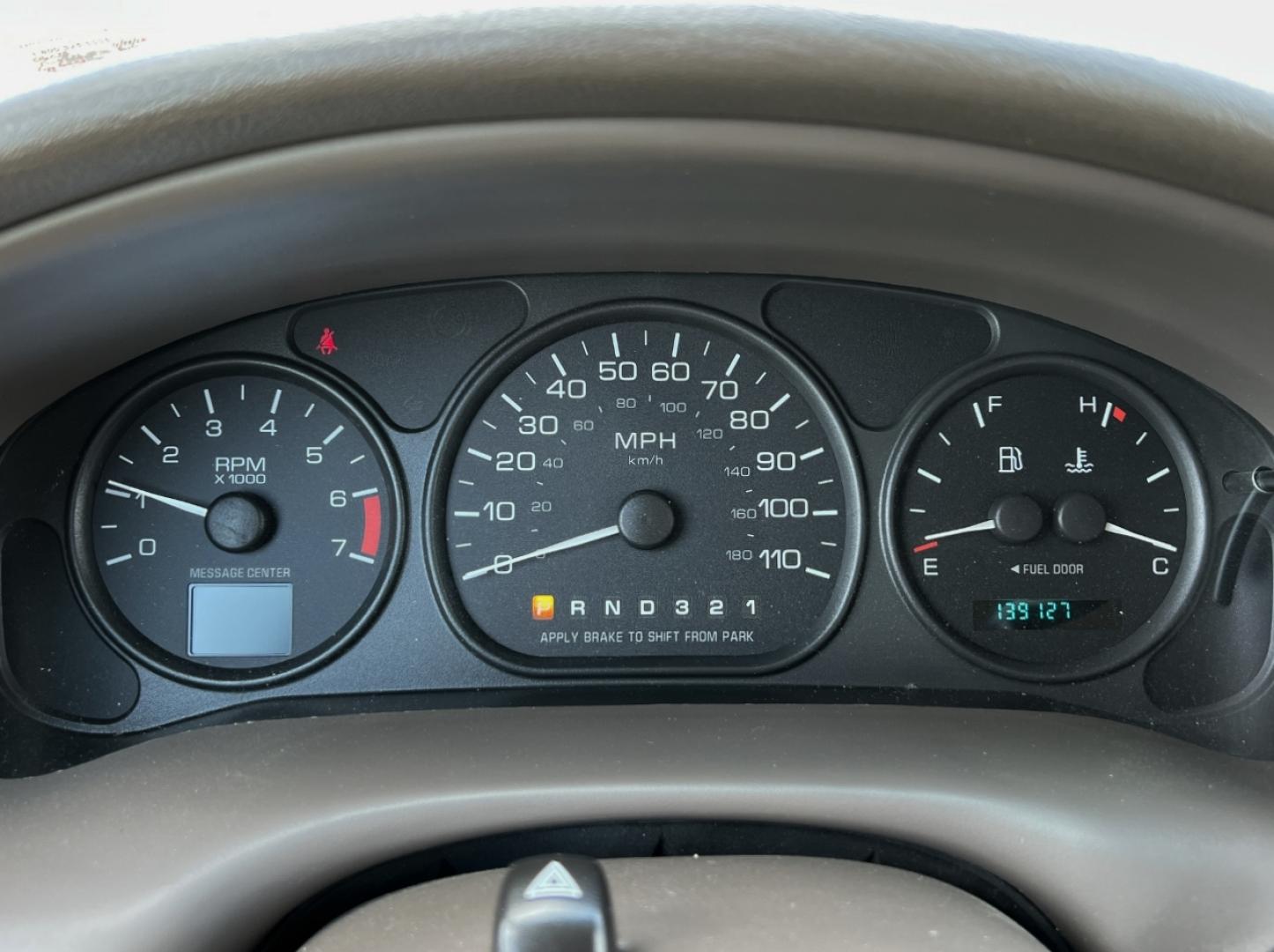 2002 GOLD /Tan Leather Oldsmobile Silhouette GL (1GHDX03E42D) with an 3.4L V6 engine, Automatic transmission, located at 506 S. Kingshighway, Cape Girardeau, MO, 63703, (573) 235-5000, 37.294994, -89.556206 - 2002 Oldsmobile Silhouette GL 139xxx miles Front Wheel Drive 3.4L V6 Automatic Leather 3rd Row Power/Heated Seats Cruise Power Windows/Locks/Mirrors We have financing available and we accept trades! Fill out a credit application on our website or come by today! If you have any questions, - Photo#1
