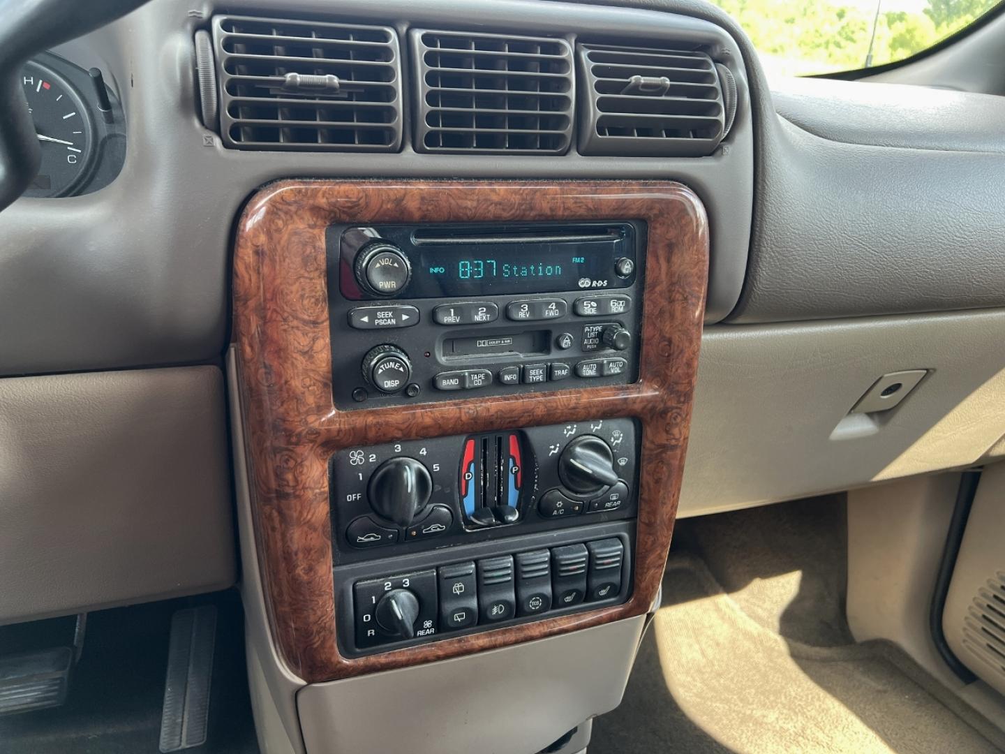 2002 GOLD /Tan Leather Oldsmobile Silhouette GL (1GHDX03E42D) with an 3.4L V6 engine, Automatic transmission, located at 506 S. Kingshighway, Cape Girardeau, MO, 63703, (573) 235-5000, 37.294994, -89.556206 - 2002 Oldsmobile Silhouette GL 139xxx miles Front Wheel Drive 3.4L V6 Automatic Leather 3rd Row Power/Heated Seats Cruise Power Windows/Locks/Mirrors We have financing available and we accept trades! Fill out a credit application on our website or come by today! If you have any questions, - Photo#23