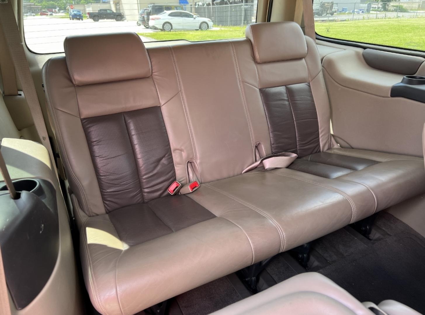 2002 GOLD /Tan Leather Oldsmobile Silhouette GL (1GHDX03E42D) with an 3.4L V6 engine, Automatic transmission, located at 506 S. Kingshighway, Cape Girardeau, MO, 63703, (573) 235-5000, 37.294994, -89.556206 - 2002 Oldsmobile Silhouette GL 139xxx miles Front Wheel Drive 3.4L V6 Automatic Leather 3rd Row Power/Heated Seats Cruise Power Windows/Locks/Mirrors We have financing available and we accept trades! Fill out a credit application on our website or come by today! If you have any questions, - Photo#17