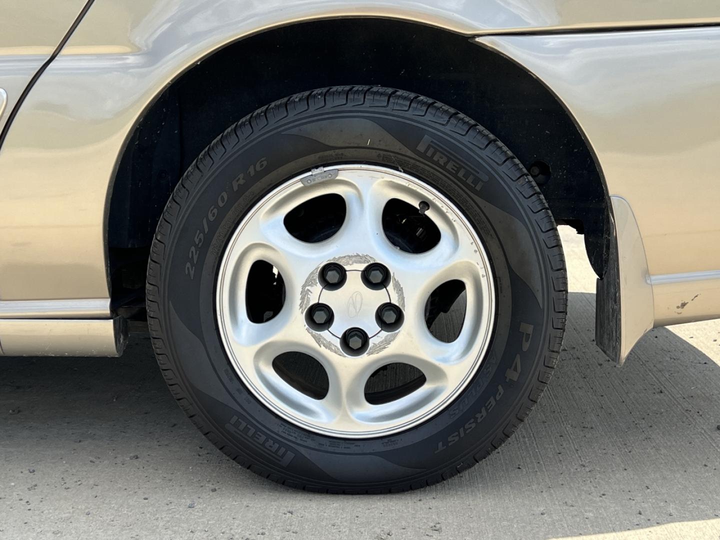 2002 GOLD /Tan Leather Oldsmobile Silhouette GL (1GHDX03E42D) with an 3.4L V6 engine, Automatic transmission, located at 506 S. Kingshighway, Cape Girardeau, MO, 63703, (573) 235-5000, 37.294994, -89.556206 - 2002 Oldsmobile Silhouette GL 139xxx miles Front Wheel Drive 3.4L V6 Automatic Leather 3rd Row Power/Heated Seats Cruise Power Windows/Locks/Mirrors We have financing available and we accept trades! Fill out a credit application on our website or come by today! If you have any questions, - Photo#34