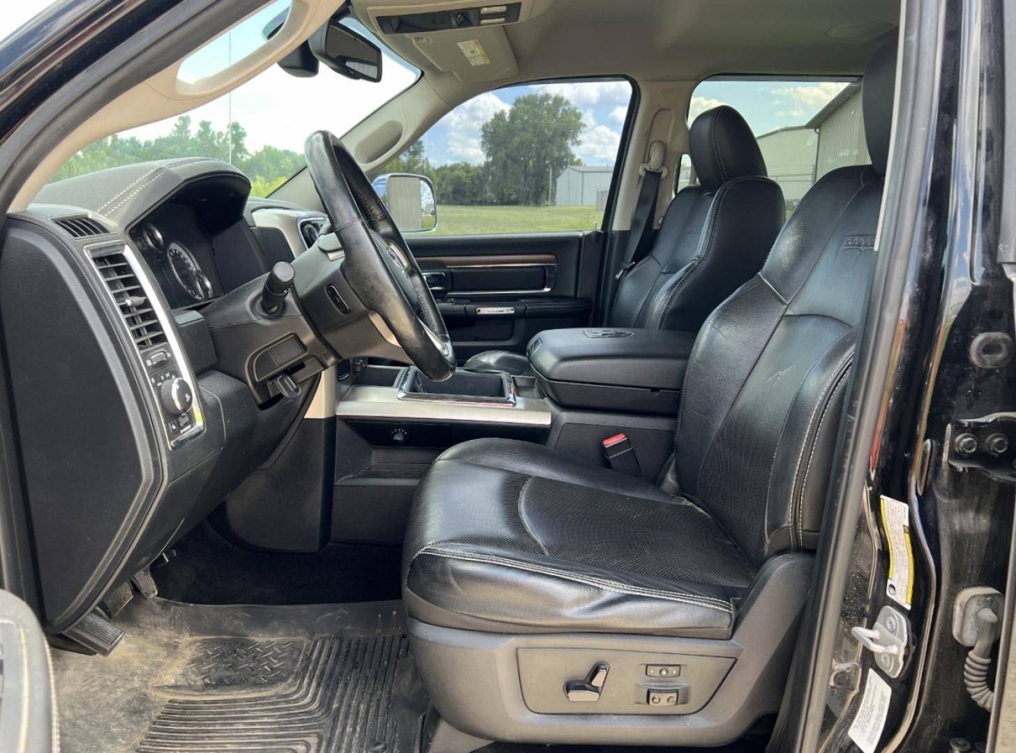 2014 BLACK /Black Leather RAM 2500 Laramie Crew Cab SWB 4WD (3C6UR5FL4EG) with an 6.7L I6 TURBO DIESEL engine, Automatic transmission, located at 506 S. Kingshighway, Cape Girardeau, MO, 63703, (573) 235-5000, 37.294994, -89.556206 - 2014 Ram 2500 Laramie 134xxx miles 4x4 6.7L I6 Turbo Diesel Automatic Leather Navigation Power/Heated/Cooled Seats Heated Rear Seats Heated Steering Wheel Backup Camera Bluetooth Remote Start Cruise Power Windows/Locks/Mirrors We have financing available and we accept trades! Fill out - Photo#17