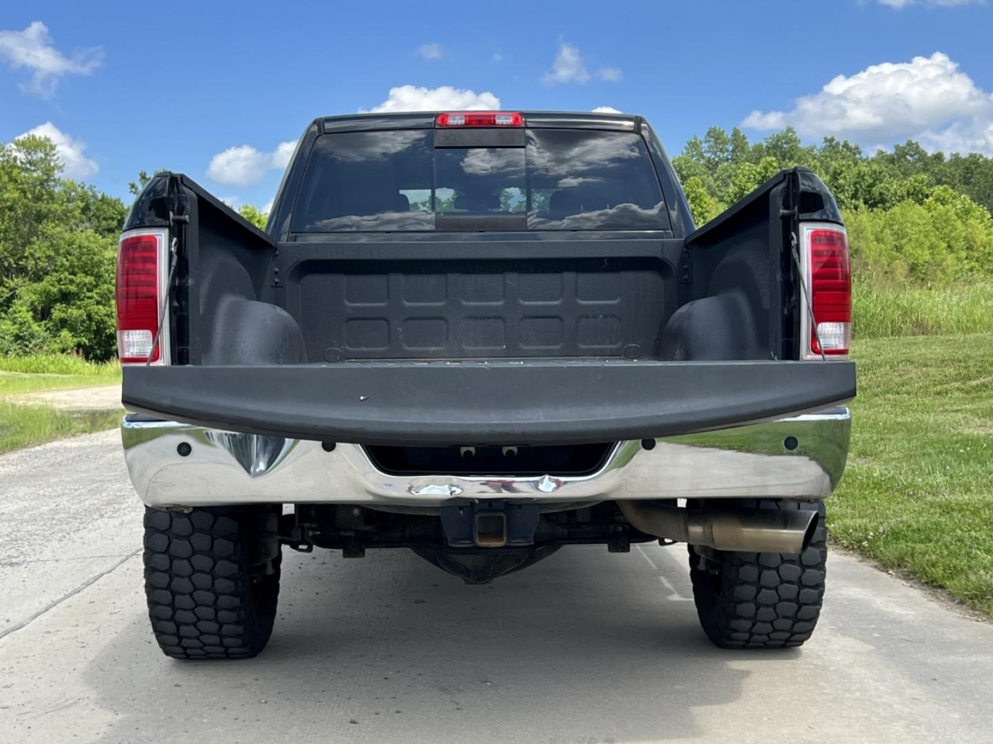 2014 BLACK /Black Leather RAM 2500 Laramie Crew Cab SWB 4WD (3C6UR5FL4EG) with an 6.7L I6 TURBO DIESEL engine, Automatic transmission, located at 506 S. Kingshighway, Cape Girardeau, MO, 63703, (573) 235-5000, 37.294994, -89.556206 - 2014 Ram 2500 Laramie 134xxx miles 4x4 6.7L I6 Turbo Diesel Automatic Leather Navigation Power/Heated/Cooled Seats Heated Rear Seats Heated Steering Wheel Backup Camera Bluetooth Remote Start Cruise Power Windows/Locks/Mirrors We have financing available and we accept trades! Fill out - Photo#22