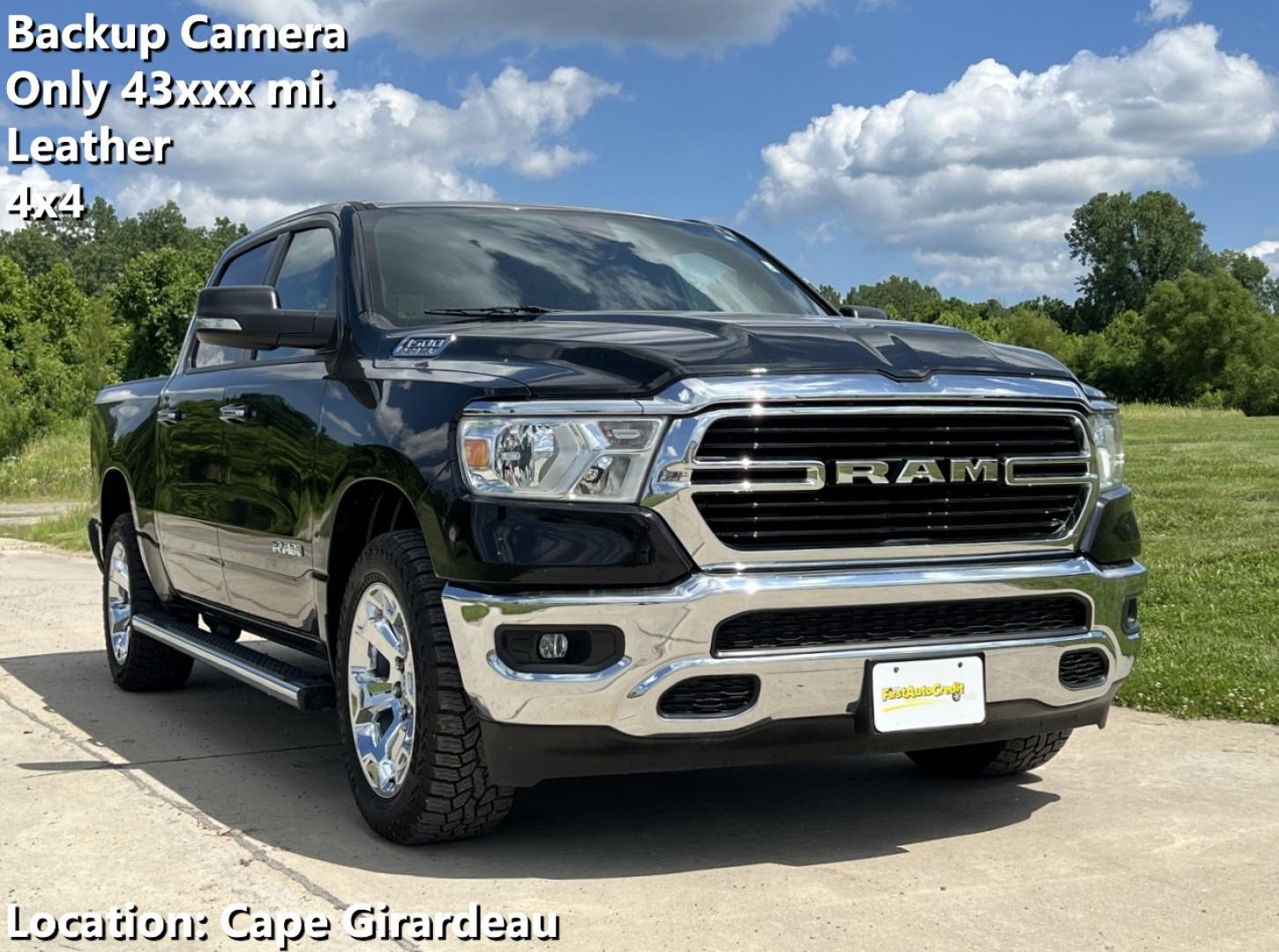 2020 BLACK /Gray Cloth RAM 1500 Big Horn Crew Cab SWB 4WD (1C6SRFFT3LN) with an 5.7L V8 engine, Automatic transmission, located at 506 S. Kingshighway, Cape Girardeau, MO, 63703, (573) 235-5000, 37.294994, -89.556206 - 2020 Ram 1500 Big Horn Only 43xxx miles 4x4 5.7L V8 Automatic Backup Camera Power Driver Seat Bluetooth Remote Start Cruise Power Windows/Locks/Mirrors We have financing available and we accept trades! Fill out a credit application on our website or come by today! If you have any questio - Photo#0