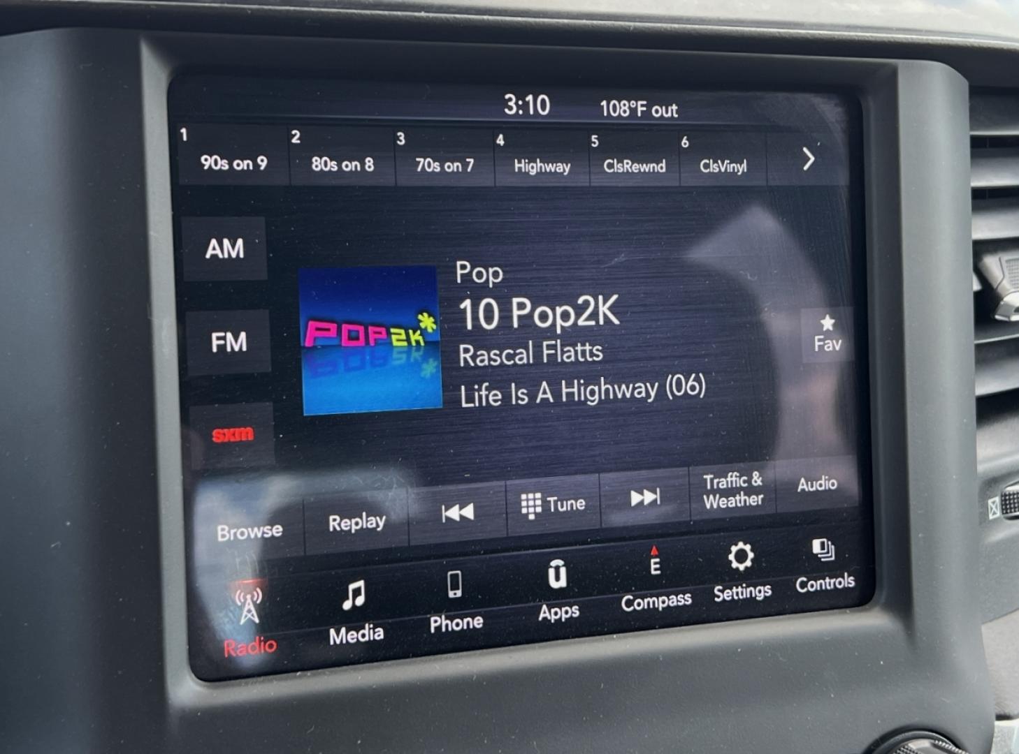 2020 BLACK /Gray Cloth RAM 1500 Big Horn Crew Cab SWB 4WD (1C6SRFFT3LN) with an 5.7L V8 engine, Automatic transmission, located at 506 S. Kingshighway, Cape Girardeau, MO, 63703, (573) 235-5000, 37.294994, -89.556206 - 2020 Ram 1500 Big Horn Only 43xxx miles 4x4 5.7L V8 Automatic Backup Camera Power Driver Seat Bluetooth Remote Start Cruise Power Windows/Locks/Mirrors We have financing available and we accept trades! Fill out a credit application on our website or come by today! If you have any questio - Photo#24
