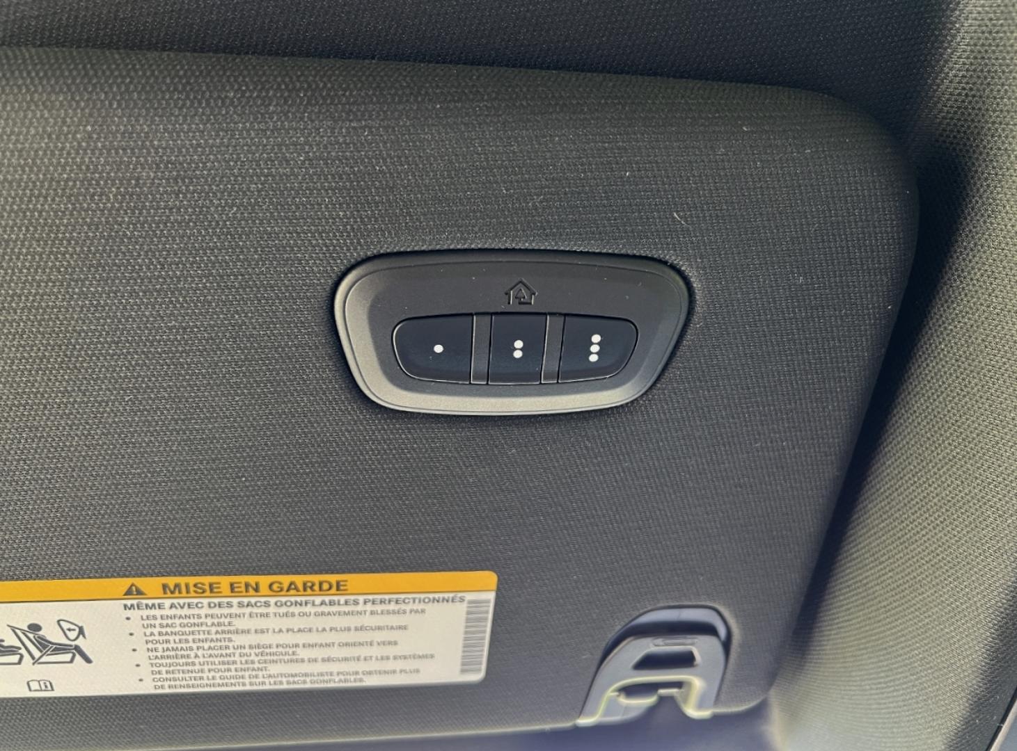 2020 BLACK /Gray Cloth RAM 1500 Big Horn Crew Cab SWB 4WD (1C6SRFFT3LN) with an 5.7L V8 engine, Automatic transmission, located at 506 S. Kingshighway, Cape Girardeau, MO, 63703, (573) 235-5000, 37.294994, -89.556206 - 2020 Ram 1500 Big Horn Only 43xxx miles 4x4 5.7L V8 Automatic Backup Camera Power Driver Seat Bluetooth Remote Start Cruise Power Windows/Locks/Mirrors We have financing available and we accept trades! Fill out a credit application on our website or come by today! If you have any questio - Photo#28