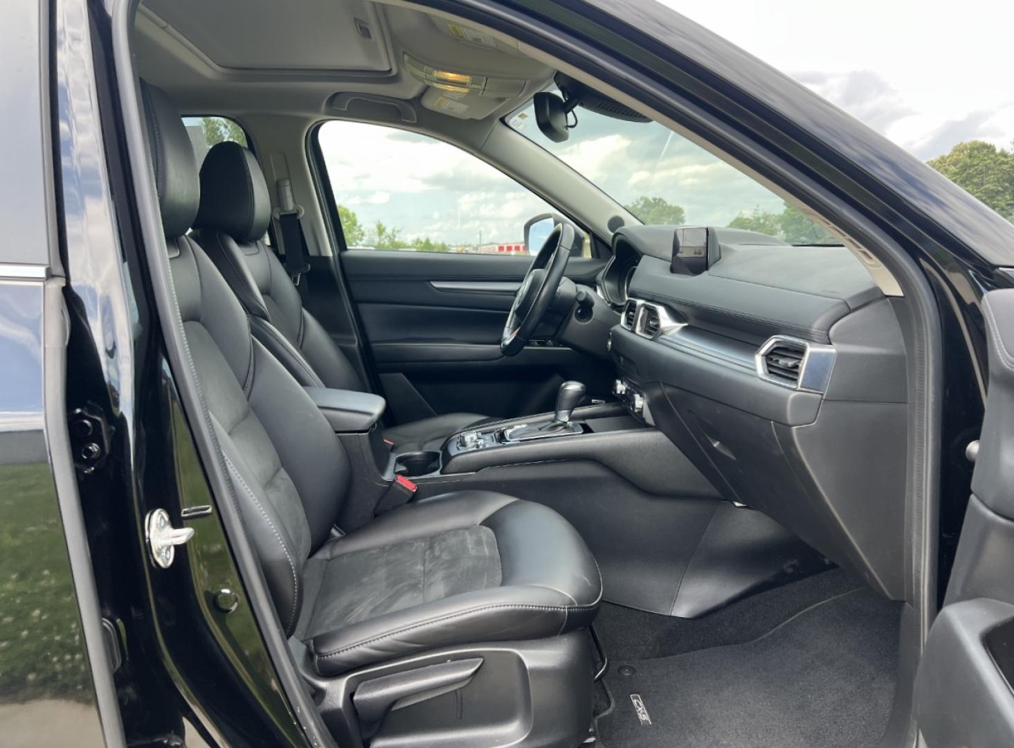 2018 BLACK /Black Mazda CX-5 Touring (JM3KFACM2J1) with an 2.5L 4 Cyl. engine, Automatic transmission, located at 506 S. Kingshighway, Cape Girardeau, MO, 63703, (573) 235-5000, 37.294994, -89.556206 - 2018 Mazda CX-5 Touring Only 38xxx miles Front Wheel Drive 2.5L 4 Cyl. Automatic Backup Camera Power Driver Seat Heated Seats Sunroof Bluetooth Cruise Power Windows/Locks/Mirrors We have financing available and we accept trades! Fill out a credit application on our website or come by tod - Photo#16