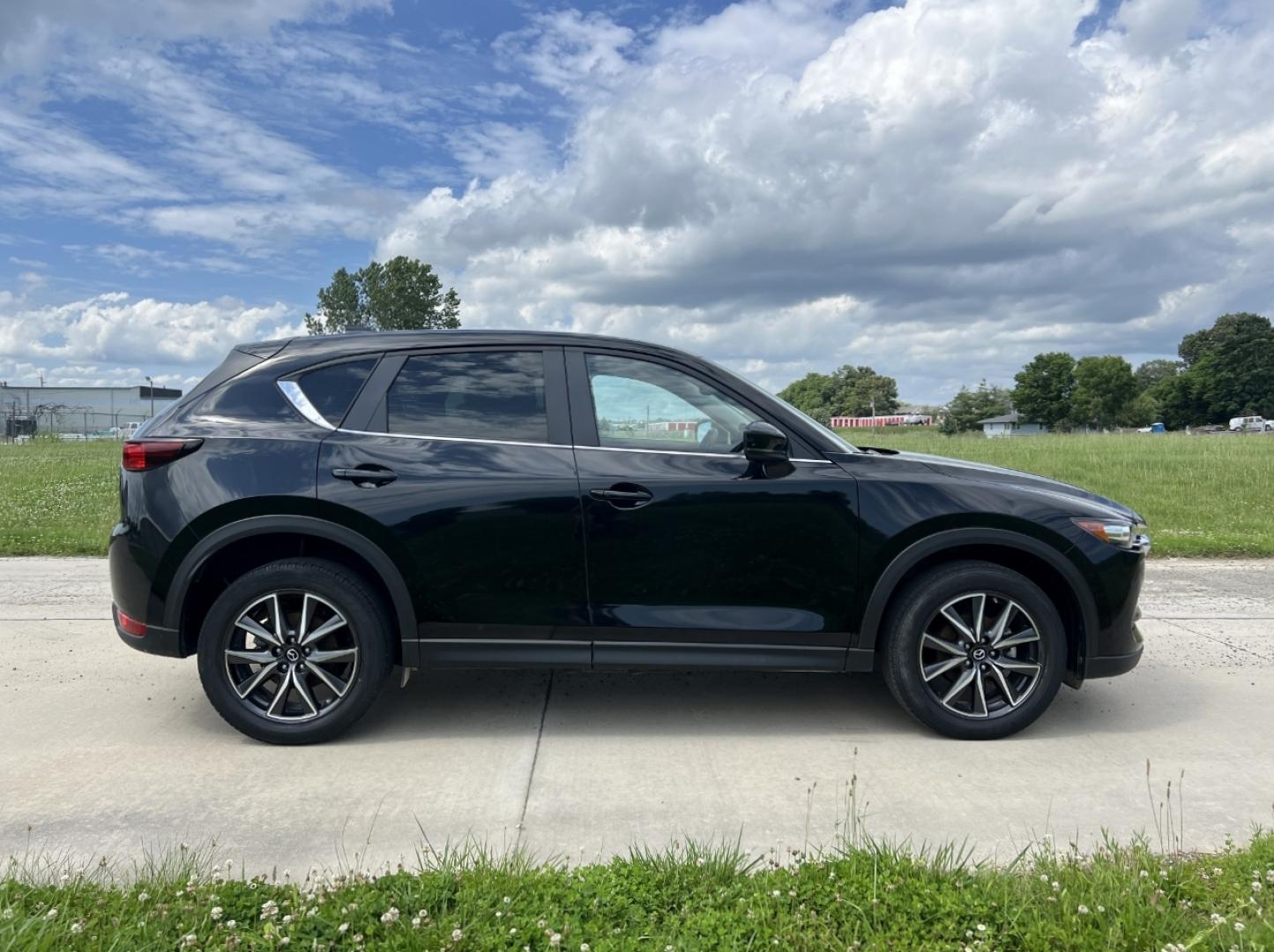 2018 BLACK /Black Mazda CX-5 Touring (JM3KFACM2J1) with an 2.5L 4 Cyl. engine, Automatic transmission, located at 506 S. Kingshighway, Cape Girardeau, MO, 63703, (573) 235-5000, 37.294994, -89.556206 - 2018 Mazda CX-5 Touring Only 38xxx miles Front Wheel Drive 2.5L 4 Cyl. Automatic Backup Camera Power Driver Seat Heated Seats Sunroof Bluetooth Cruise Power Windows/Locks/Mirrors We have financing available and we accept trades! Fill out a credit application on our website or come by tod - Photo#8