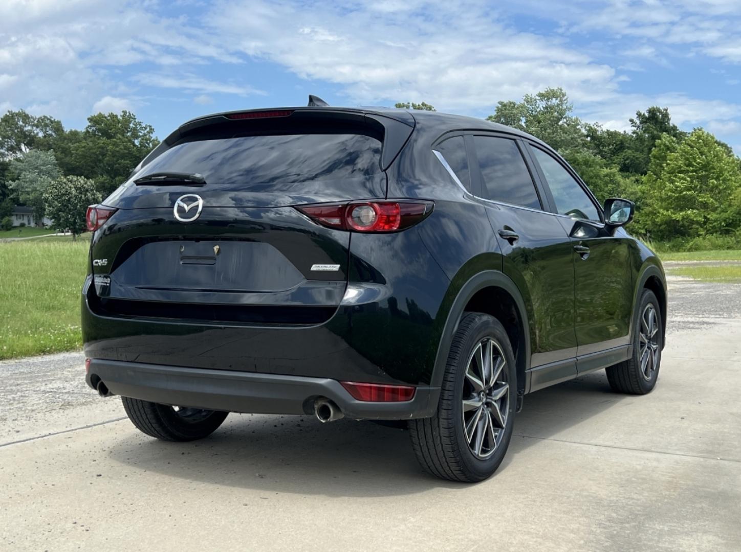 2018 BLACK /Black Mazda CX-5 Touring (JM3KFACM2J1) with an 2.5L 4 Cyl. engine, Automatic transmission, located at 506 S. Kingshighway, Cape Girardeau, MO, 63703, (573) 235-5000, 37.294994, -89.556206 - 2018 Mazda CX-5 Touring Only 38xxx miles Front Wheel Drive 2.5L 4 Cyl. Automatic Backup Camera Power Driver Seat Heated Seats Sunroof Bluetooth Cruise Power Windows/Locks/Mirrors We have financing available and we accept trades! Fill out a credit application on our website or come by tod - Photo#9