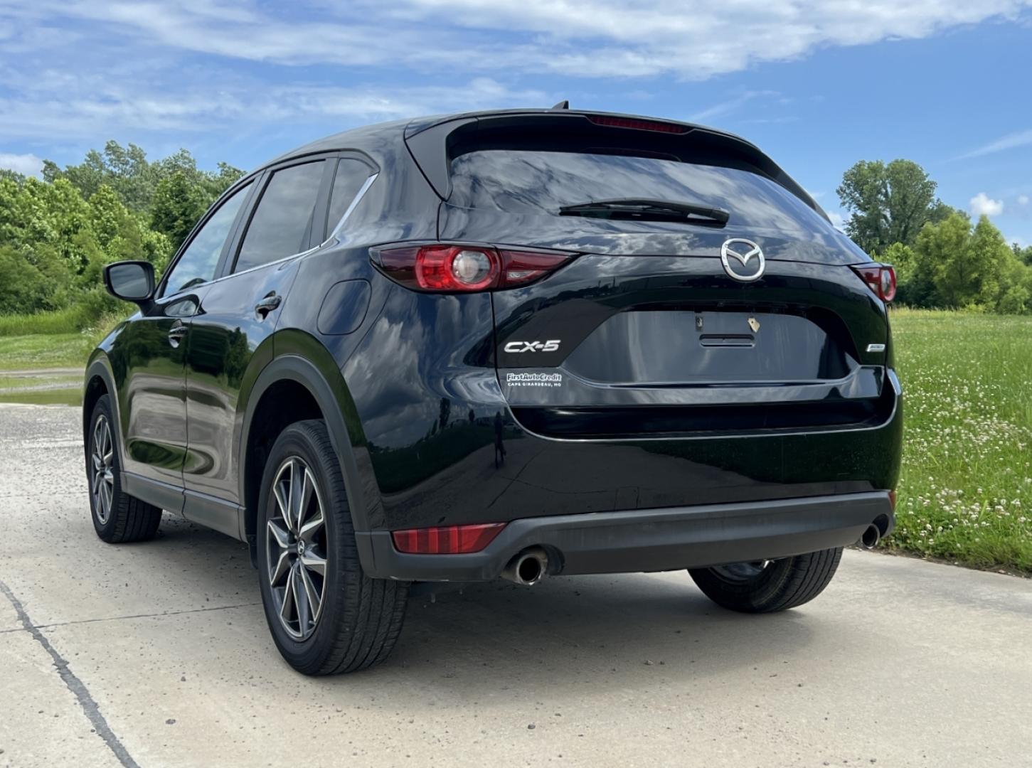2018 BLACK /Black Mazda CX-5 Touring (JM3KFACM2J1) with an 2.5L 4 Cyl. engine, Automatic transmission, located at 506 S. Kingshighway, Cape Girardeau, MO, 63703, (573) 235-5000, 37.294994, -89.556206 - 2018 Mazda CX-5 Touring Only 38xxx miles Front Wheel Drive 2.5L 4 Cyl. Automatic Backup Camera Power Driver Seat Heated Seats Sunroof Bluetooth Cruise Power Windows/Locks/Mirrors We have financing available and we accept trades! Fill out a credit application on our website or come by tod - Photo#10