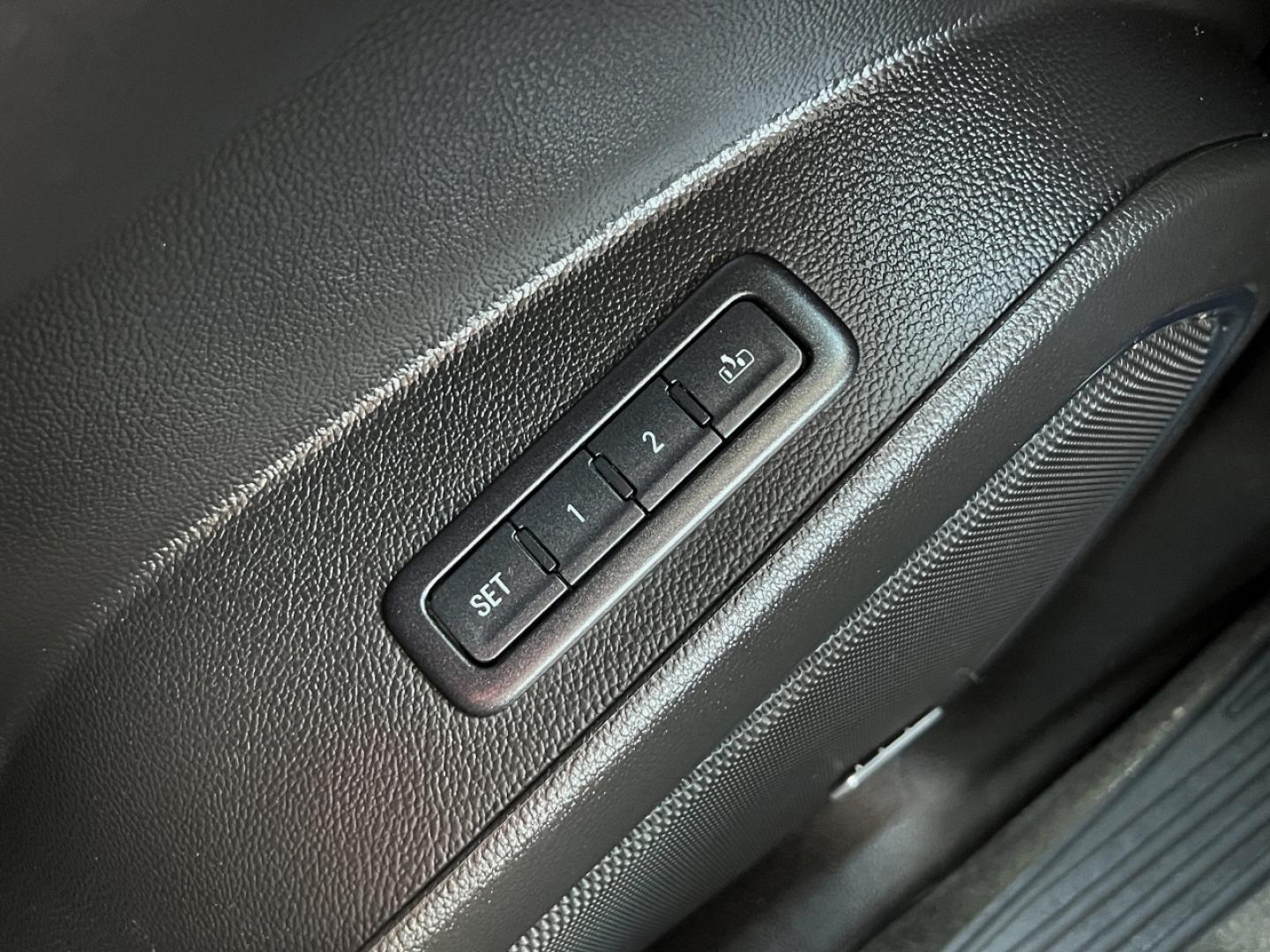 2015 BLUE /Gray Leather Chevrolet Tahoe LT 4WD (1GNSKBKC3FR) with an 5.3L V8 engine, Automatic transmission, located at 506 S. Kingshighway, Cape Girardeau, MO, 63703, (573) 235-5000, 37.294994, -89.556206 - 2015 Chevrolet Tahoe 1500 LT 138xxx miles 4 Wheel Drive 5.3L V8 Automatic Leather 3rd Row Navigation Rear Entertainment Power/Heated Seats Backup Camera Sunroof Bluetooth Cruise Power Windows/Locks/Mirrors We have financing available and we accept trades! Fill out a credit application - Photo#34
