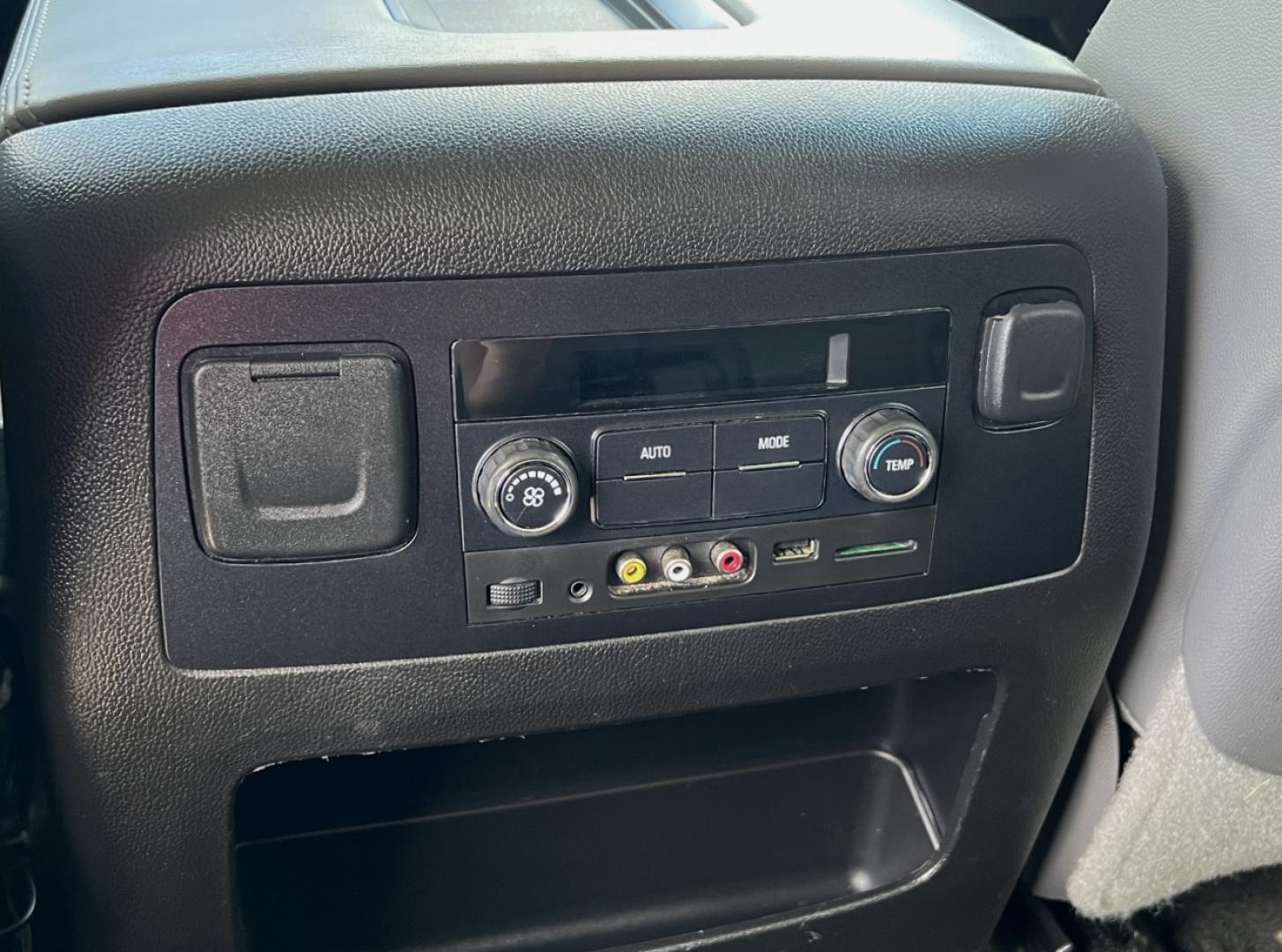 2015 BLUE /Gray Leather Chevrolet Tahoe LT 4WD (1GNSKBKC3FR) with an 5.3L V8 engine, Automatic transmission, located at 506 S. Kingshighway, Cape Girardeau, MO, 63703, (573) 235-5000, 37.294994, -89.556206 - 2015 Chevrolet Tahoe 1500 LT 138xxx miles 4 Wheel Drive 5.3L V8 Automatic Leather 3rd Row Navigation Rear Entertainment Power/Heated Seats Backup Camera Sunroof Bluetooth Cruise Power Windows/Locks/Mirrors We have financing available and we accept trades! Fill out a credit application - Photo#9
