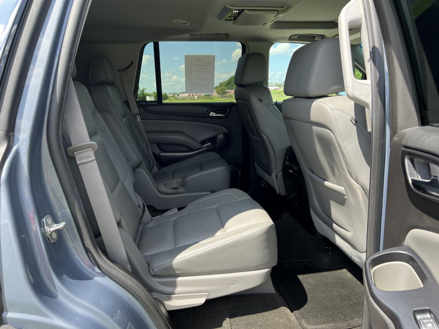 2015 BLUE /Gray Leather Chevrolet Tahoe LT 4WD (1GNSKBKC3FR) with an 5.3L V8 engine, Automatic transmission, located at 506 S. Kingshighway, Cape Girardeau, MO, 63703, (573) 235-5000, 37.294994, -89.556206 - 2015 Chevrolet Tahoe 1500 LT 138xxx miles 4 Wheel Drive 5.3L V8 Automatic Leather 3rd Row Navigation Rear Entertainment Power/Heated Seats Backup Camera Sunroof Bluetooth Cruise Power Windows/Locks/Mirrors We have financing available and we accept trades! Fill out a credit application - Photo#22