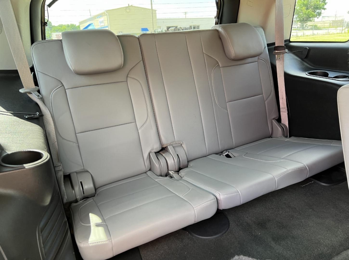 2015 BLUE /Gray Leather Chevrolet Tahoe LT 4WD (1GNSKBKC3FR) with an 5.3L V8 engine, Automatic transmission, located at 506 S. Kingshighway, Cape Girardeau, MO, 63703, (573) 235-5000, 37.294994, -89.556206 - 2015 Chevrolet Tahoe 1500 LT 138xxx miles 4 Wheel Drive 5.3L V8 Automatic Leather 3rd Row Navigation Rear Entertainment Power/Heated Seats Backup Camera Sunroof Bluetooth Cruise Power Windows/Locks/Mirrors We have financing available and we accept trades! Fill out a credit application - Photo#23