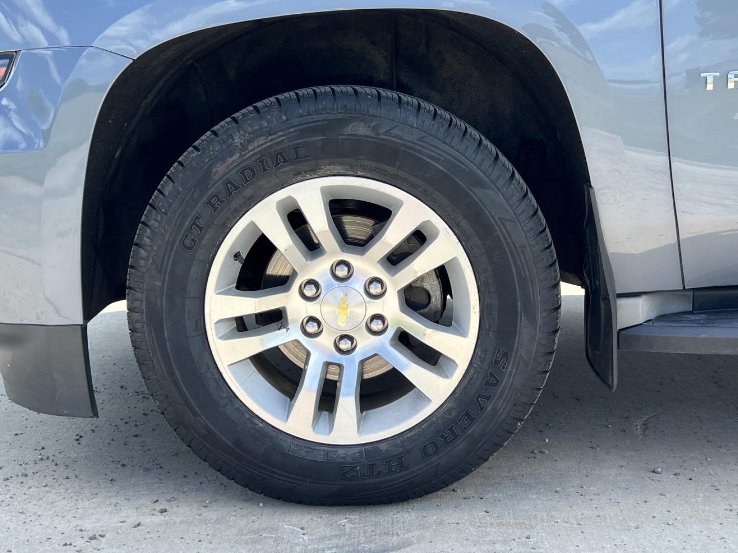 2015 BLUE /Gray Leather Chevrolet Tahoe LT 4WD (1GNSKBKC3FR) with an 5.3L V8 engine, Automatic transmission, located at 506 S. Kingshighway, Cape Girardeau, MO, 63703, (573) 235-5000, 37.294994, -89.556206 - 2015 Chevrolet Tahoe 1500 LT 138xxx miles 4 Wheel Drive 5.3L V8 Automatic Leather 3rd Row Navigation Rear Entertainment Power/Heated Seats Backup Camera Sunroof Bluetooth Cruise Power Windows/Locks/Mirrors We have financing available and we accept trades! Fill out a credit application - Photo#41