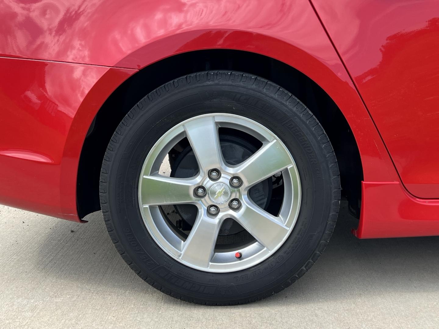 2012 RED /Black Cloth Chevrolet Cruze 1LT (1G1PF5SC5C7) with an 1.4L 4 Cyl. TURBO engine, Automatic transmission, located at 506 S. Kingshighway, Cape Girardeau, MO, 63703, (573) 235-5000, 37.294994, -89.556206 - 2012 Chevrolet Cruze LT 152xxx miles Front Wheel Drive 1.4L 4 Cyl. Automatic Power Driver Seat Sunroof Cruise Remote Start Power Windows/Locks/Mirrors We have financing available and we accept trades! Fill out a credit application on our website or come by today! If you have any questions - Photo#35