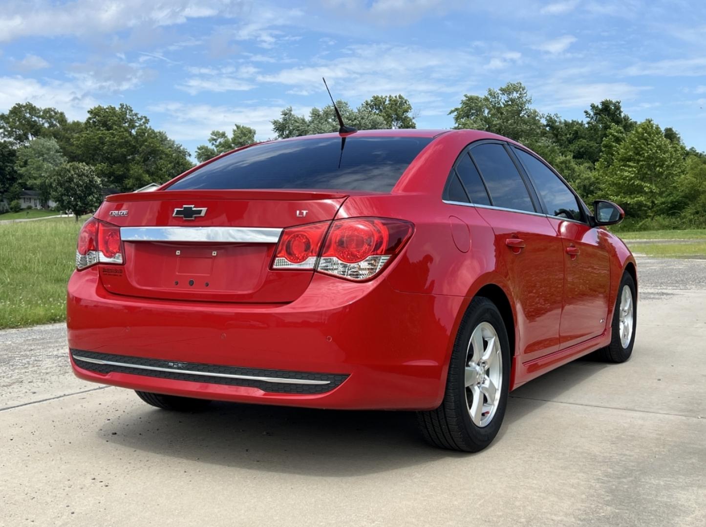 2012 RED /Black Cloth Chevrolet Cruze 1LT (1G1PF5SC5C7) with an 1.4L 4 Cyl. TURBO engine, Automatic transmission, located at 506 S. Kingshighway, Cape Girardeau, MO, 63703, (573) 235-5000, 37.294994, -89.556206 - 2012 Chevrolet Cruze LT 152xxx miles Front Wheel Drive 1.4L 4 Cyl. Automatic Power Driver Seat Sunroof Cruise Remote Start Power Windows/Locks/Mirrors We have financing available and we accept trades! Fill out a credit application on our website or come by today! If you have any questions - Photo#8