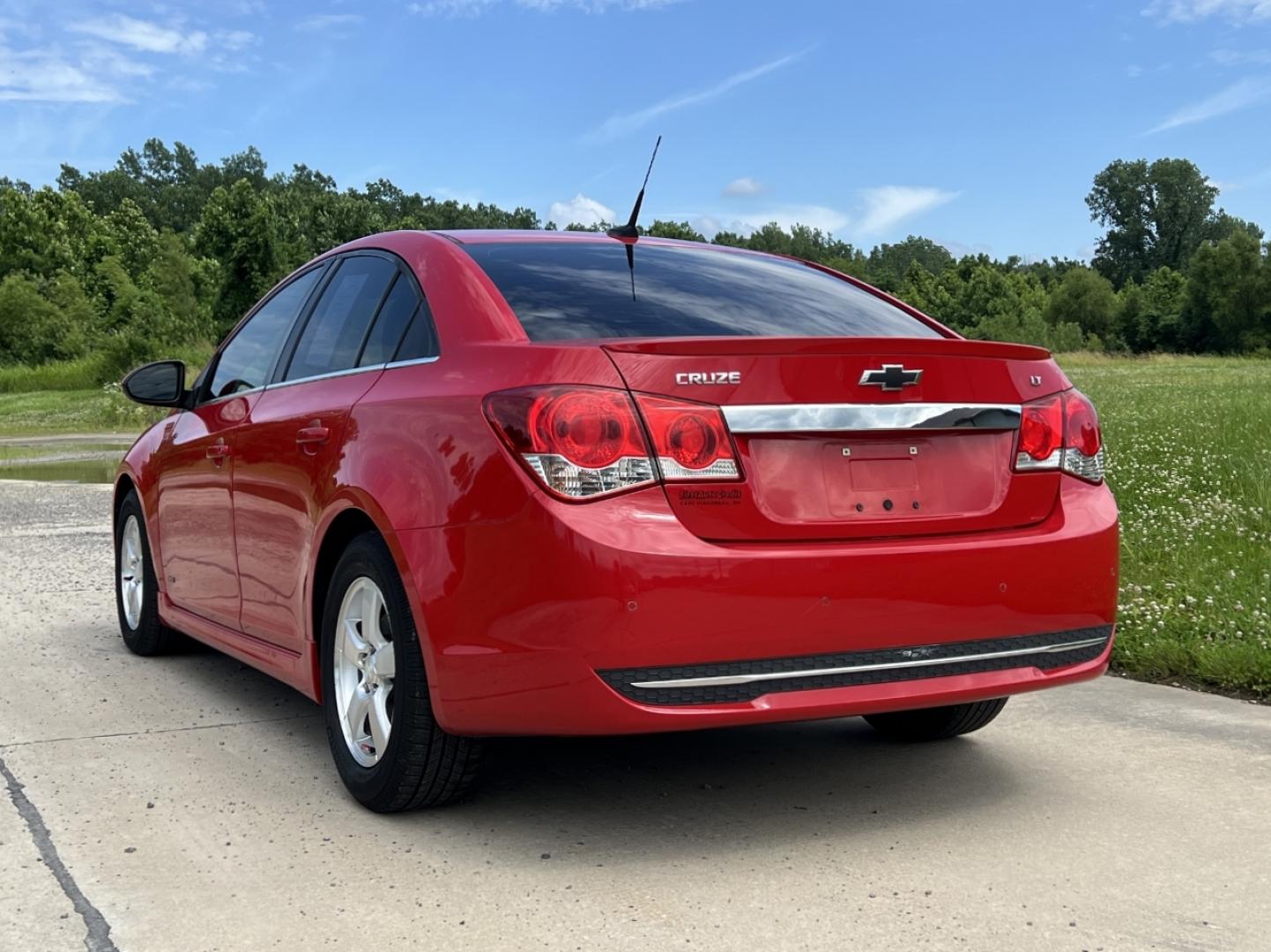 2012 RED /Black Cloth Chevrolet Cruze 1LT (1G1PF5SC5C7) with an 1.4L 4 Cyl. TURBO engine, Automatic transmission, located at 506 S. Kingshighway, Cape Girardeau, MO, 63703, (573) 235-5000, 37.294994, -89.556206 - 2012 Chevrolet Cruze LT 152xxx miles Front Wheel Drive 1.4L 4 Cyl. Automatic Power Driver Seat Sunroof Cruise Remote Start Power Windows/Locks/Mirrors We have financing available and we accept trades! Fill out a credit application on our website or come by today! If you have any questions - Photo#9