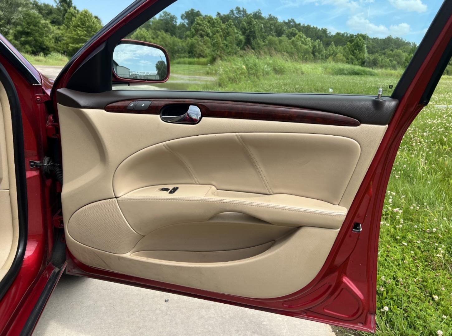 2009 RED /Tan Leather Buick Lucerne CXL (1G4HD57M99U) with an 3.9L V6 engine, Automatic transmission, located at 506 S. Kingshighway, Cape Girardeau, MO, 63703, (573) 235-5000, 37.294994, -89.556206 - 2009 Buick Lucerne CXL Local 1-Owner 100xxx miles Front Wheel Drive 3.9L V6 Automatic Leather Power/Heated Seats Heated Steering Wheel Cruise Power Windows/Locks/Mirrors We have financing available and we accept trades! Fill out a credit application on our website or come by today! If yo - Photo#13