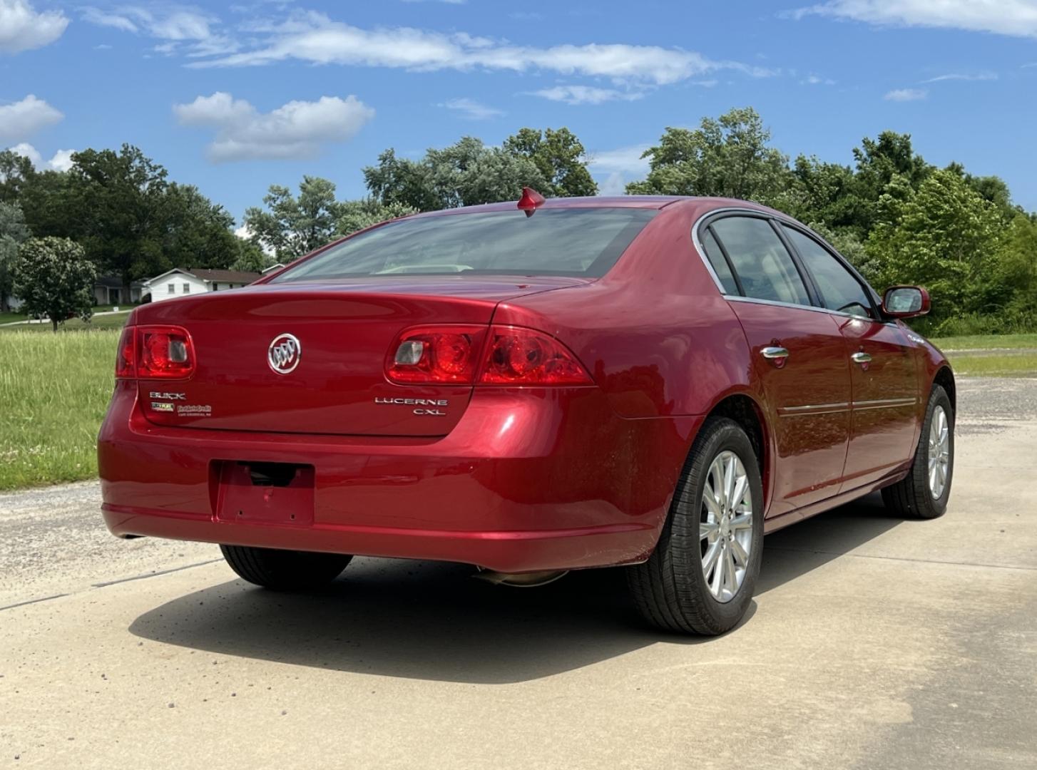 2009 RED /Tan Leather Buick Lucerne CXL (1G4HD57M99U) with an 3.9L V6 engine, Automatic transmission, located at 506 S. Kingshighway, Cape Girardeau, MO, 63703, (573) 235-5000, 37.294994, -89.556206 - 2009 Buick Lucerne CXL Local 1-Owner 100xxx miles Front Wheel Drive 3.9L V6 Automatic Leather Power/Heated Seats Heated Steering Wheel Cruise Power Windows/Locks/Mirrors We have financing available and we accept trades! Fill out a credit application on our website or come by today! If yo - Photo#7