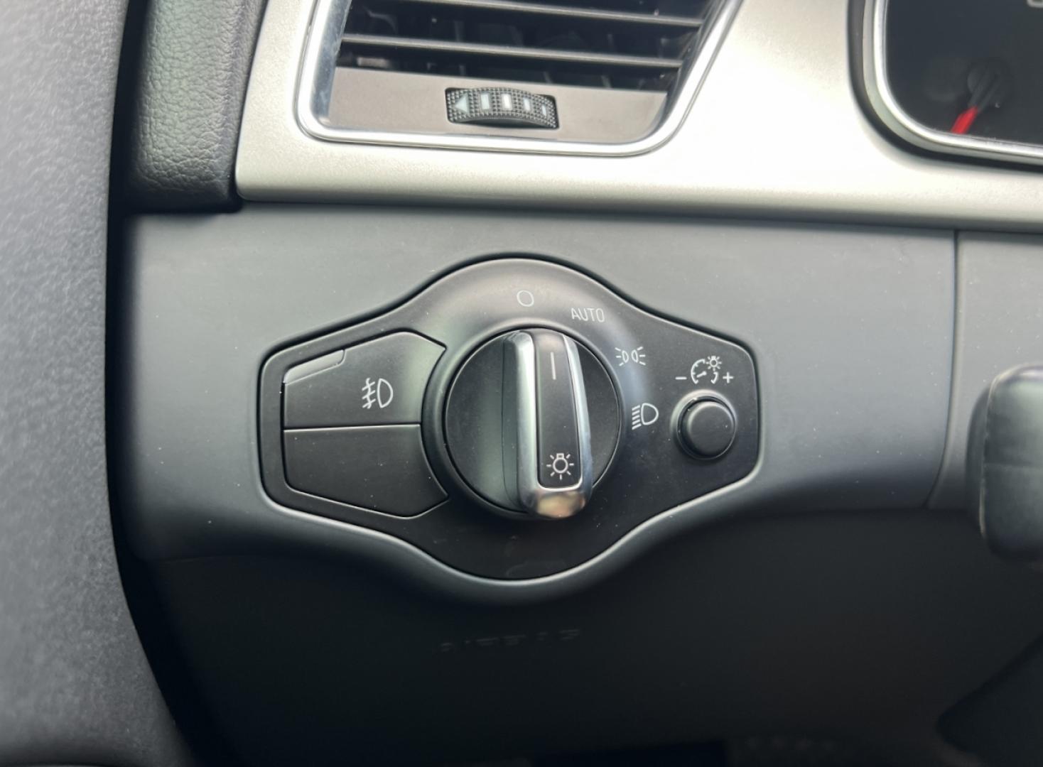 2012 SILVER /Black Leather Audi A5 Coupe 2.0T quattro Tiptronic (WAUVFAFR3CA) with an 2.0L 4 Cyl. TURBO engine, Automatic transmission, located at 506 S. Kingshighway, Cape Girardeau, MO, 63703, (573) 235-5000, 37.294994, -89.556206 - 2012 AUDI A5 2.0T Quattro Prestige 132xxx miles All Wheel Drive 2.0L 4 Cyl. Automatic Leather Navigation Power/Heated Seats Backup Camera Sunroof Bluetooth Cruise Power Windows/Locks/Mirrors We have financing available and we accept trades! Fill out a credit application on our website o - Photo#28