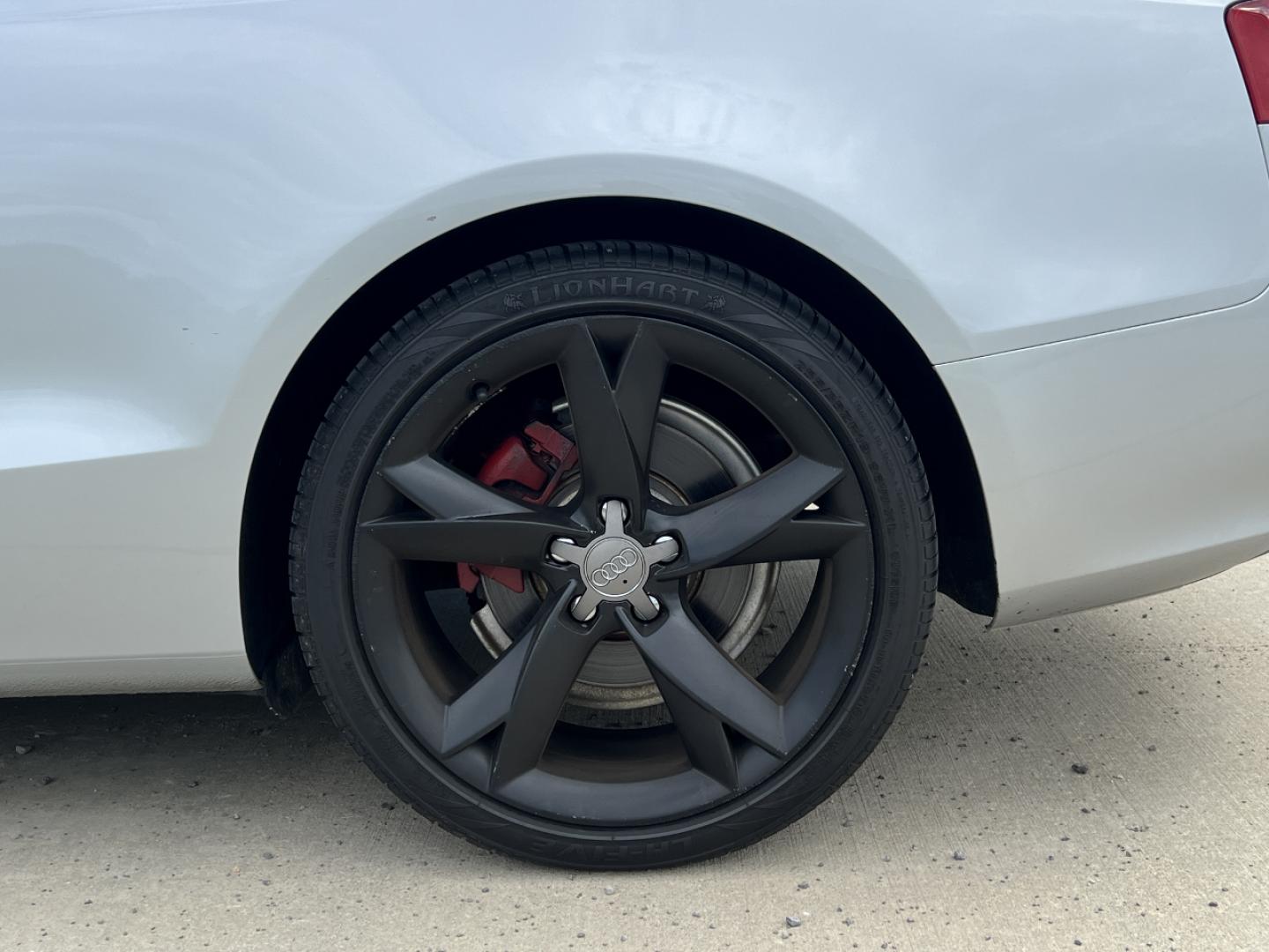 2012 SILVER /Black Leather Audi A5 Coupe 2.0T quattro Tiptronic (WAUVFAFR3CA) with an 2.0L 4 Cyl. TURBO engine, Automatic transmission, located at 506 S. Kingshighway, Cape Girardeau, MO, 63703, (573) 235-5000, 37.294994, -89.556206 - 2012 AUDI A5 2.0T Quattro Prestige 132xxx miles All Wheel Drive 2.0L 4 Cyl. Automatic Leather Navigation Power/Heated Seats Backup Camera Sunroof Bluetooth Cruise Power Windows/Locks/Mirrors We have financing available and we accept trades! Fill out a credit application on our website o - Photo#35
