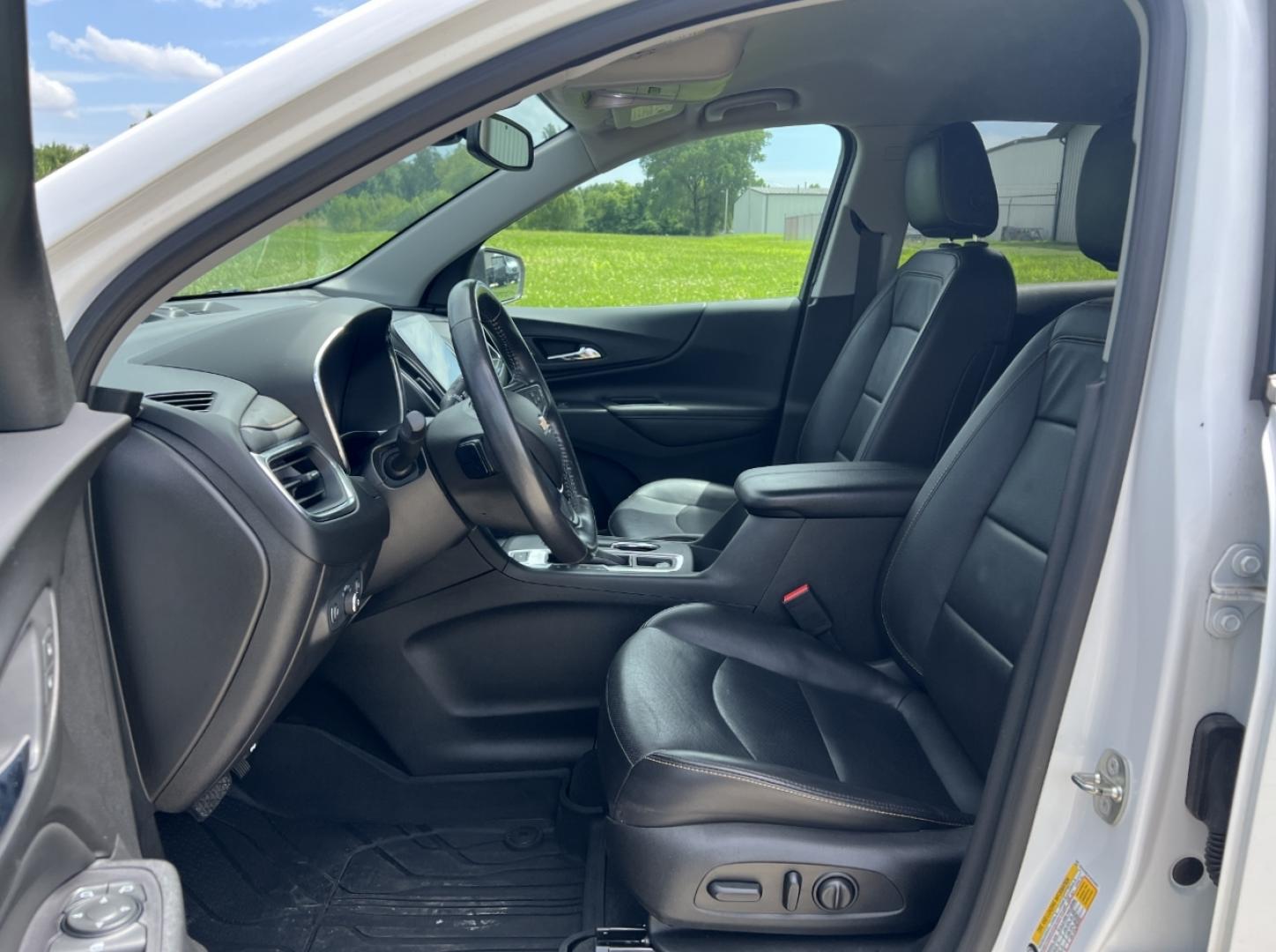 2018 WHITE /Black Leather Chevrolet Equinox Premier (2GNAXNEX4J6) with an 2.0L 4 Cyl. Hybrid engine, Automatic transmission, located at 506 S. Kingshighway, Cape Girardeau, MO, 63703, (573) 235-5000, 37.294994, -89.556206 - 2018 Chevrolet Equinox Premier 99xxx miles Front Wheel Drive 2.0L 4 Cyl. Automatic Leather Power/Heated/Cooled Seats Heated Rear Seats Heated Steering Wheel Backup Camera Bluetooth Remote Start Cruise Power Windows/Locks/Mirrors We have financing available and we accept trades! Fill ou - Photo#15
