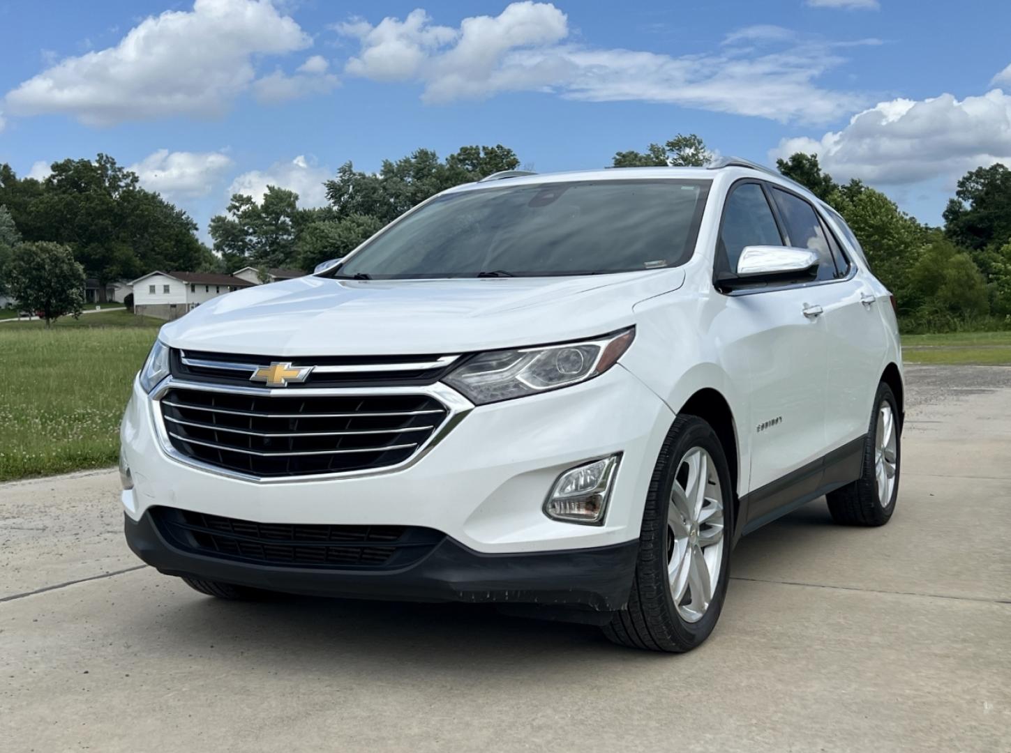2018 WHITE /Black Leather Chevrolet Equinox Premier (2GNAXNEX4J6) with an 2.0L 4 Cyl. Hybrid engine, Automatic transmission, located at 506 S. Kingshighway, Cape Girardeau, MO, 63703, (573) 235-5000, 37.294994, -89.556206 - 2018 Chevrolet Equinox Premier 99xxx miles Front Wheel Drive 2.0L 4 Cyl. Automatic Leather Power/Heated/Cooled Seats Heated Rear Seats Heated Steering Wheel Backup Camera Bluetooth Remote Start Cruise Power Windows/Locks/Mirrors We have financing available and we accept trades! Fill ou - Photo#7