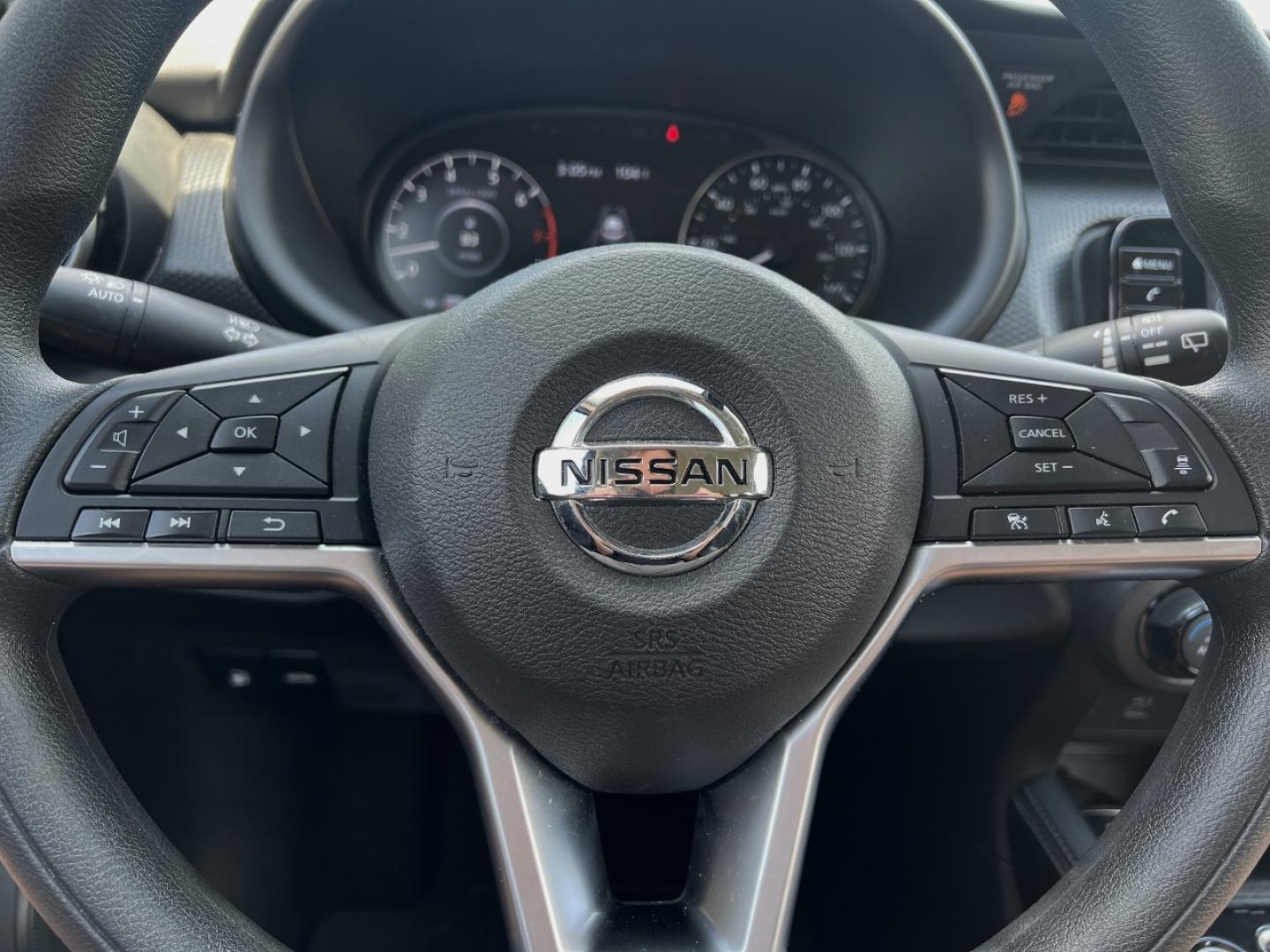 2021 BLUE /Black Cloth Nissan Kicks SV (3N1CP5CV5ML) with an 1.6L 4 Cyl. engine, CVT transmission, located at 506 S. Kingshighway, Cape Girardeau, MO, 63703, (573) 235-5000, 37.294991, -89.553635 - 2021 Nissan Kicks SV 46xxx miles Front Wheel Drive 1.6L 4 Cyl. Automatic Backup Camera Bluetooth Cruise Remote Start Power Windows/Locks/Mirrors We have financing available and we accept trades! Fill out a credit application on our website or come by today! If you have any questions, give - Photo#20