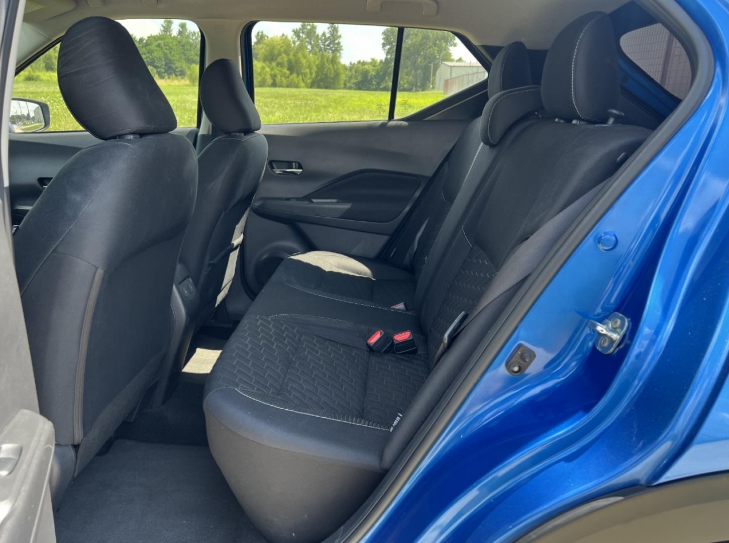 2021 BLUE /Black Cloth Nissan Kicks SV (3N1CP5CV5ML) with an 1.6L 4 Cyl. engine, CVT transmission, located at 506 S. Kingshighway, Cape Girardeau, MO, 63703, (573) 235-5000, 37.294991, -89.553635 - 2021 Nissan Kicks SV 46xxx miles Front Wheel Drive 1.6L 4 Cyl. Automatic Backup Camera Bluetooth Cruise Remote Start Power Windows/Locks/Mirrors We have financing available and we accept trades! Fill out a credit application on our website or come by today! If you have any questions, give - Photo#15