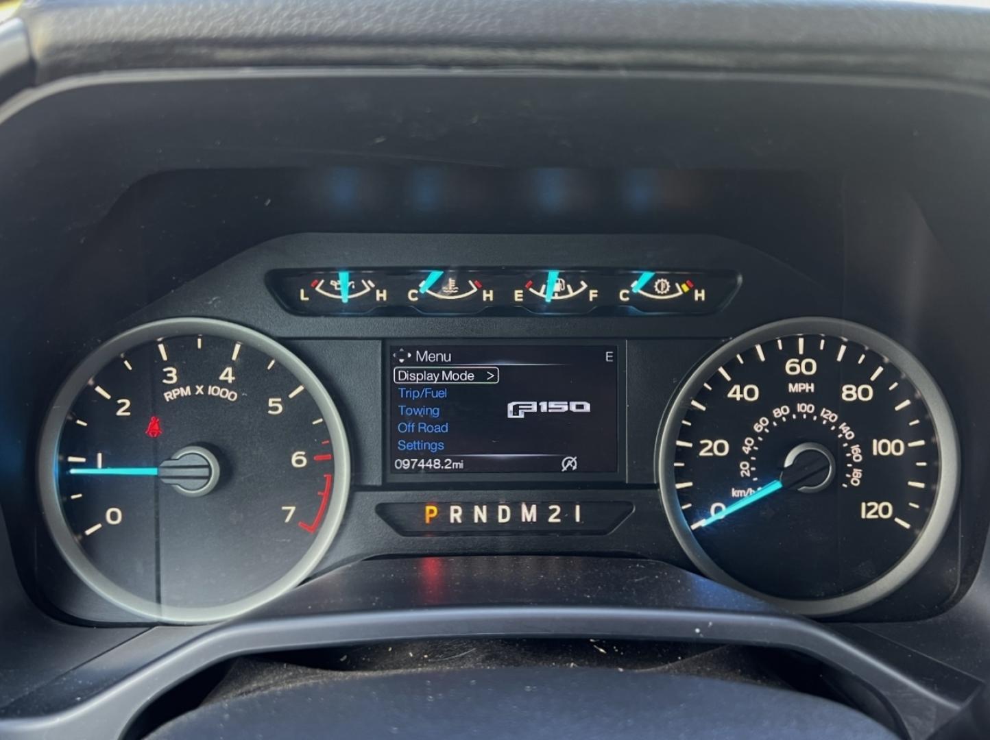 2016 WHITE /Gray Cloth Ford F-150 XLT SuperCrew 6.5-ft. Bed 4WD (1FTEW1EP7GK) with an 2.7L V6 engine, Automatic transmission, located at 506 S. Kingshighway, Cape Girardeau, MO, 63703, (573) 235-5000, 37.294994, -89.556206 - 2016 Ford F-150 XLT Local 1-Owner Only 97xxx miles 4x4 2.7L V6 Automatic Backup Camera Power/Heated Seats Bluetooth Remote Start Cruise Power Windows/Locks/Mirrors We have financing available and we accept trades! Fill out a credit application on our website or come by today! If you hav - Photo#1
