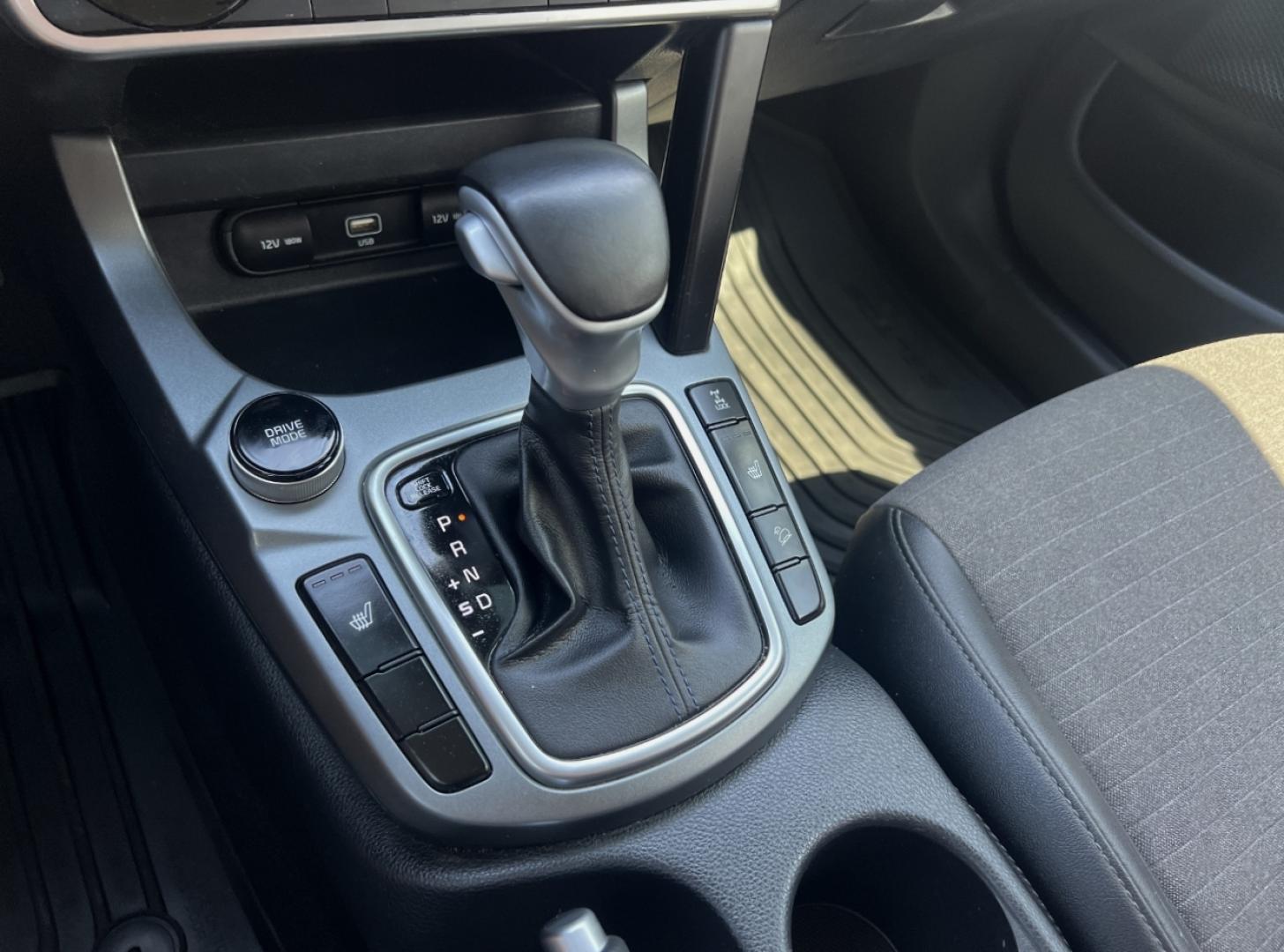 2021 WHITE /Gray Cloth Kia Seltos S AWD (KNDEUCAA3M7) with an 2.0L 4 Cyl. engine, CVT transmission, located at 506 S. Kingshighway, Cape Girardeau, MO, 63703, (573) 235-5000, 37.294994, -89.556206 - 2021 Kia Seltos S 1-Owner 67xxx miles All Wheel Drive 2.0L 4 Cyl. Automatic Backup Camera Heated Seats Bluetooth Cruise Power Windows/Locks/Mirrors We have financing available and we accept trades! Fill out a credit application on our website or come by today! If you have any questions, - Photo#21
