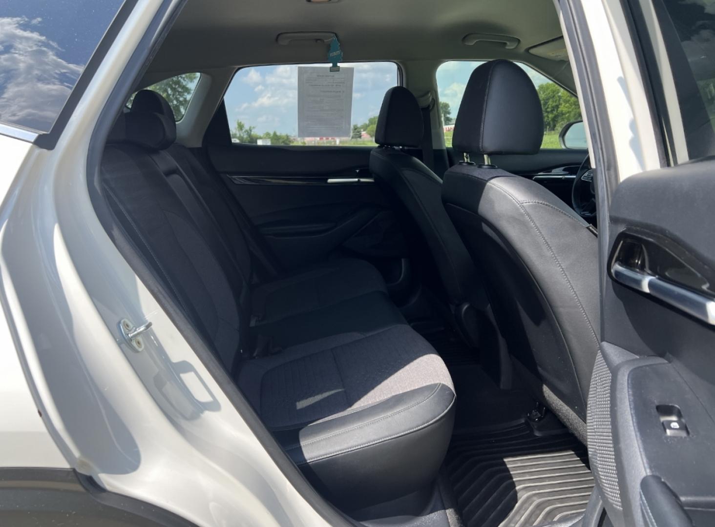 2021 WHITE /Gray Cloth Kia Seltos S AWD (KNDEUCAA3M7) with an 2.0L 4 Cyl. engine, CVT transmission, located at 506 S. Kingshighway, Cape Girardeau, MO, 63703, (573) 235-5000, 37.294994, -89.556206 - 2021 Kia Seltos S 1-Owner 67xxx miles All Wheel Drive 2.0L 4 Cyl. Automatic Backup Camera Heated Seats Bluetooth Cruise Power Windows/Locks/Mirrors We have financing available and we accept trades! Fill out a credit application on our website or come by today! If you have any questions, - Photo#16