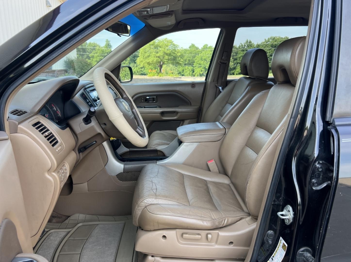2007 BLACK /Tan Leather Honda Pilot EX-L 4WD AT (5FNYF18527B) with an 3.5L V6 engine, Automatic transmission, located at 2990 Old Orchard Rd., Jackson, MO, 63755, 37.354214, -89.612106 - 2007 Honda Pilot EX-L 134xxx miles 4 Wheel Drive 3.5L V6 Automatic Leather 3rd Row Power Driver Seat Heated Seats Sunroof Cruise Power Windows/Locks/Mirrors We have financing available and we accept trades! Fill out a credit application on our website or come by today! If you have any q - Photo#14