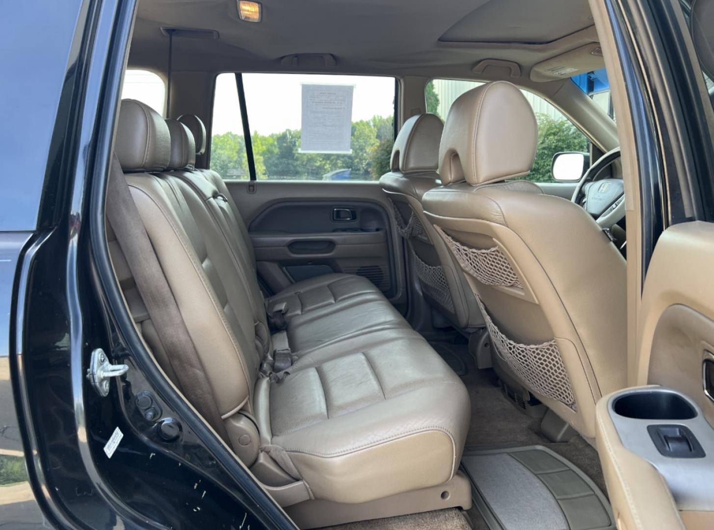 2007 BLACK /Tan Leather Honda Pilot EX-L 4WD AT (5FNYF18527B) with an 3.5L V6 engine, Automatic transmission, located at 2990 Old Orchard Rd., Jackson, MO, 63755, 37.354214, -89.612106 - 2007 Honda Pilot EX-L 134xxx miles 4 Wheel Drive 3.5L V6 Automatic Leather 3rd Row Power Driver Seat Heated Seats Sunroof Cruise Power Windows/Locks/Mirrors We have financing available and we accept trades! Fill out a credit application on our website or come by today! If you have any q - Photo#18