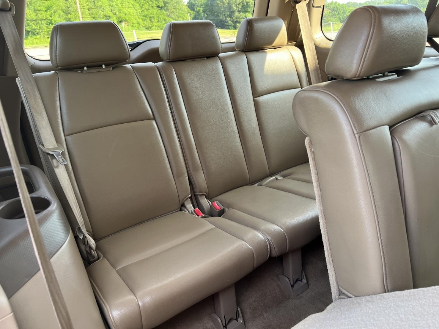 2007 BLACK /Tan Leather Honda Pilot EX-L 4WD AT (5FNYF18527B) with an 3.5L V6 engine, Automatic transmission, located at 2990 Old Orchard Rd., Jackson, MO, 63755, 37.354214, -89.612106 - 2007 Honda Pilot EX-L 134xxx miles 4 Wheel Drive 3.5L V6 Automatic Leather 3rd Row Power Driver Seat Heated Seats Sunroof Cruise Power Windows/Locks/Mirrors We have financing available and we accept trades! Fill out a credit application on our website or come by today! If you have any q - Photo#19