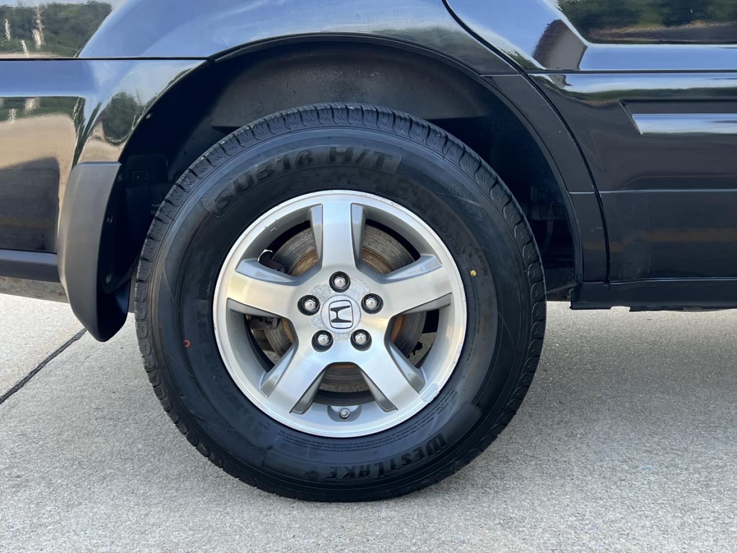 2007 BLACK /Tan Leather Honda Pilot EX-L 4WD AT (5FNYF18527B) with an 3.5L V6 engine, Automatic transmission, located at 2990 Old Orchard Rd., Jackson, MO, 63755, 37.354214, -89.612106 - 2007 Honda Pilot EX-L 134xxx miles 4 Wheel Drive 3.5L V6 Automatic Leather 3rd Row Power Driver Seat Heated Seats Sunroof Cruise Power Windows/Locks/Mirrors We have financing available and we accept trades! Fill out a credit application on our website or come by today! If you have any q - Photo#36