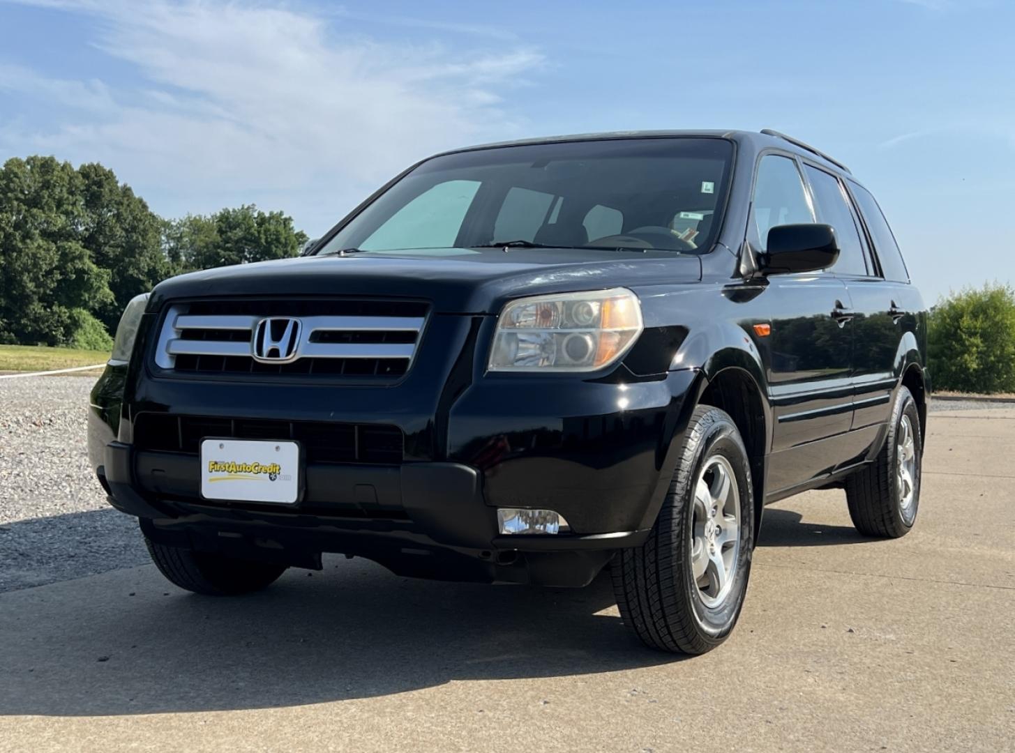 2007 BLACK /Tan Leather Honda Pilot EX-L 4WD AT (5FNYF18527B) with an 3.5L V6 engine, Automatic transmission, located at 2990 Old Orchard Rd., Jackson, MO, 63755, 37.354214, -89.612106 - 2007 Honda Pilot EX-L 134xxx miles 4 Wheel Drive 3.5L V6 Automatic Leather 3rd Row Power Driver Seat Heated Seats Sunroof Cruise Power Windows/Locks/Mirrors We have financing available and we accept trades! Fill out a credit application on our website or come by today! If you have any q - Photo#6