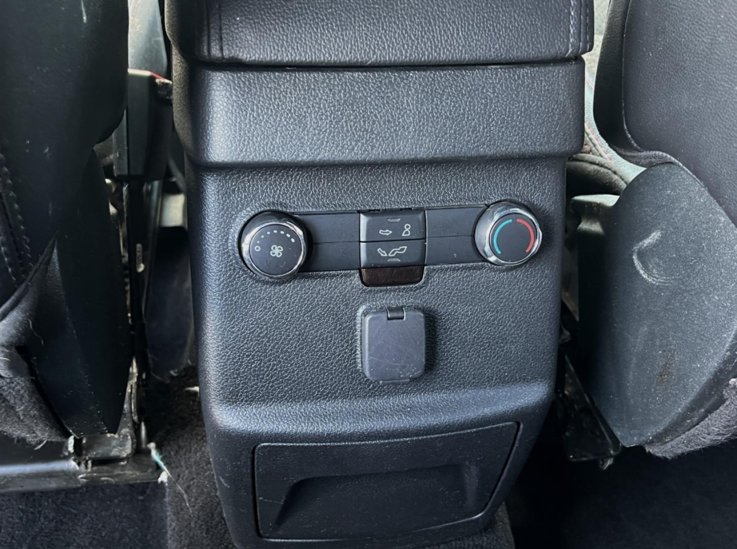 2018 BLACK /Black Suede/Leather Ford Explorer XLT FWD (1FM5K7DH8JG) with an 2.3L 4 Cyl. engine, Automatic transmission, located at 2990 Old Orchard Rd., Jackson, MO, 63755, 37.354214, -89.612106 - 2018 Ford Explorer XLT 98xxx miles Front Wheel Drive 2.3L 4 Cyl. Automatic Leather/Suede 3rd Row Backup Camera Power/Heated Seats Heated Steering Wheel Sunroof Bluetooth Remote Start Cruise Power Windows/Locks/Mirrors We have financing available and we accept trades! Fill out a credit - Photo#39