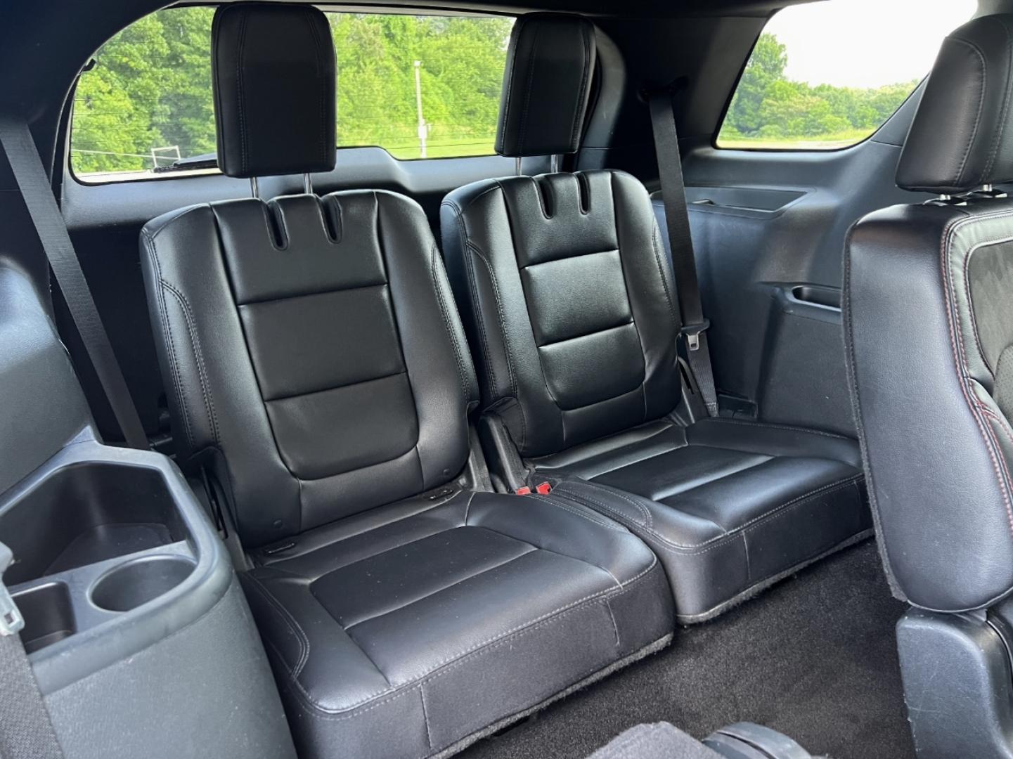 2018 BLACK /Black Suede/Leather Ford Explorer XLT FWD (1FM5K7DH8JG) with an 2.3L 4 Cyl. engine, Automatic transmission, located at 2990 Old Orchard Rd., Jackson, MO, 63755, 37.354214, -89.612106 - 2018 Ford Explorer XLT 98xxx miles Front Wheel Drive 2.3L 4 Cyl. Automatic Leather/Suede 3rd Row Backup Camera Power/Heated Seats Heated Steering Wheel Sunroof Bluetooth Remote Start Cruise Power Windows/Locks/Mirrors We have financing available and we accept trades! Fill out a credit - Photo#21