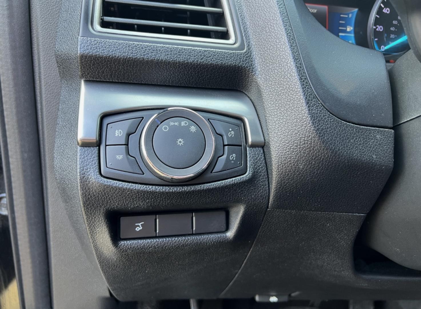 2018 BLACK /Black Suede/Leather Ford Explorer XLT FWD (1FM5K7DH8JG) with an 2.3L 4 Cyl. engine, Automatic transmission, located at 2990 Old Orchard Rd., Jackson, MO, 63755, 37.354214, -89.612106 - 2018 Ford Explorer XLT 98xxx miles Front Wheel Drive 2.3L 4 Cyl. Automatic Leather/Suede 3rd Row Backup Camera Power/Heated Seats Heated Steering Wheel Sunroof Bluetooth Remote Start Cruise Power Windows/Locks/Mirrors We have financing available and we accept trades! Fill out a credit - Photo#34