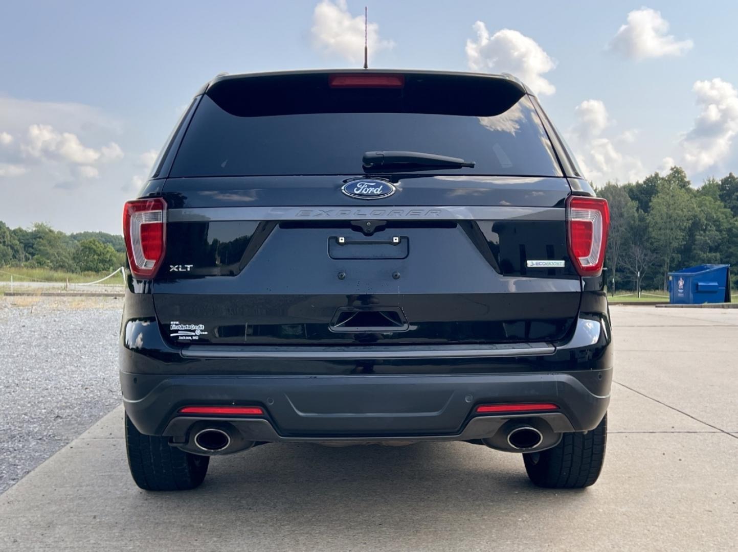 2018 BLACK /Black Suede/Leather Ford Explorer XLT FWD (1FM5K7DH8JG) with an 2.3L 4 Cyl. engine, Automatic transmission, located at 2990 Old Orchard Rd., Jackson, MO, 63755, 37.354214, -89.612106 - 2018 Ford Explorer XLT 98xxx miles Front Wheel Drive 2.3L 4 Cyl. Automatic Leather/Suede 3rd Row Backup Camera Power/Heated Seats Heated Steering Wheel Sunroof Bluetooth Remote Start Cruise Power Windows/Locks/Mirrors We have financing available and we accept trades! Fill out a credit - Photo#13