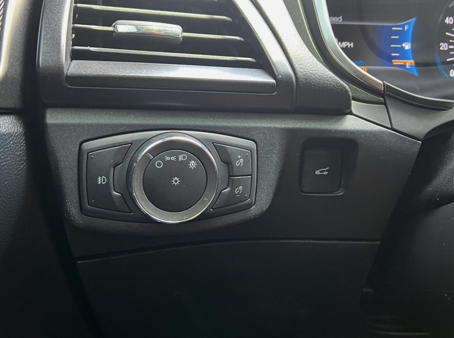 2020 WHITE /Black Leather Ford Fusion Titanium AWD (3FA6P0D97LR) with an 2.0L 4 Cyl. engine, Automatic transmission, located at 2990 Old Orchard Rd., Jackson, MO, 63755, 37.354214, -89.612106 - 2020 Ford Fusion Titanium 111xxx miles All Wheel Drive 2.0L 4 Cyl. Automatic Leather Navigation Power/Heated/Cooled Seats Backup Camera Sunroof Bluetooth Remote Start Cruise Power Windows/Locks/Mirrors We have financing available and we accept trades! Fill out a credit application on o - Photo#30